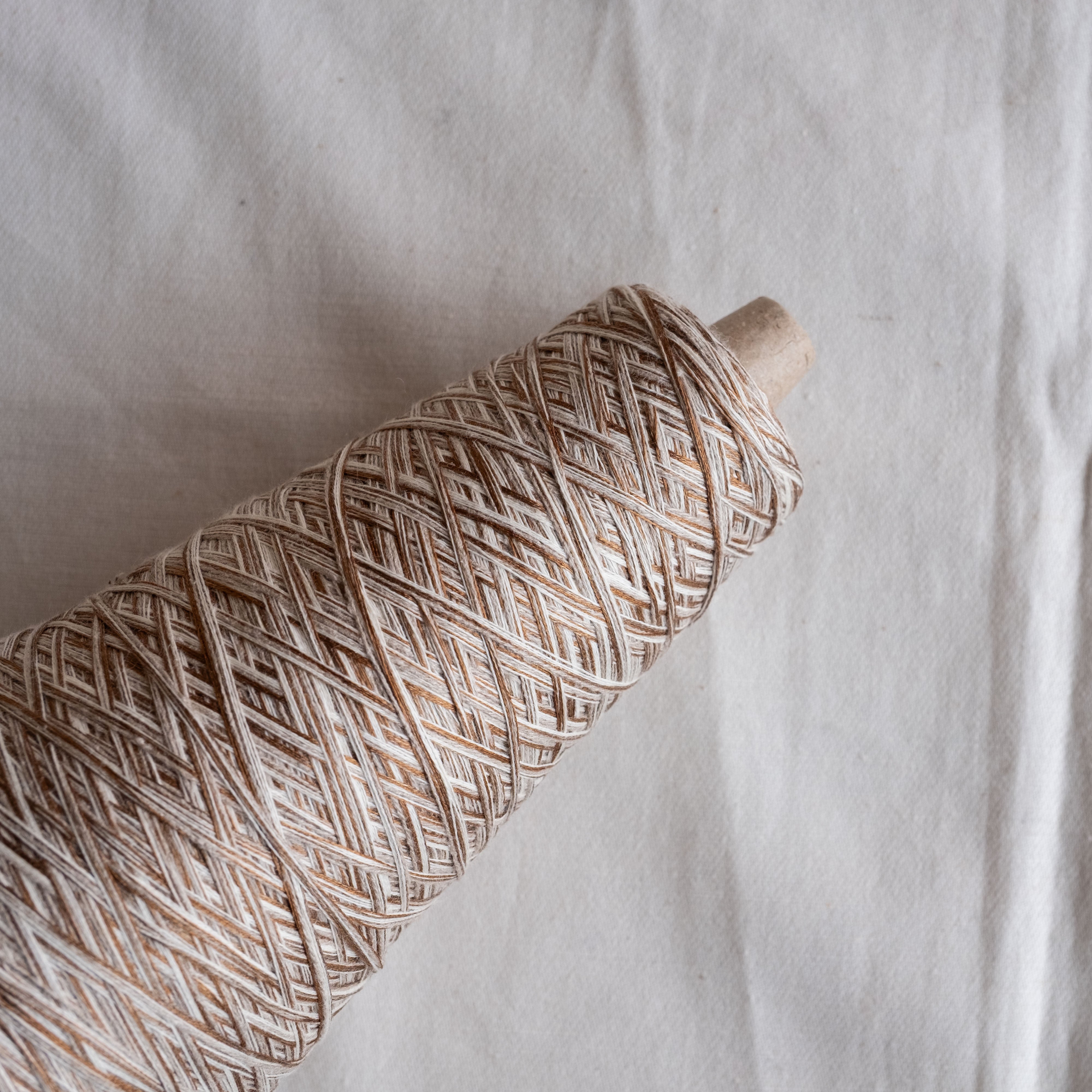 Tsuyu Ito (silk cotton linen blend) (ITORICOT Concept Yarn)