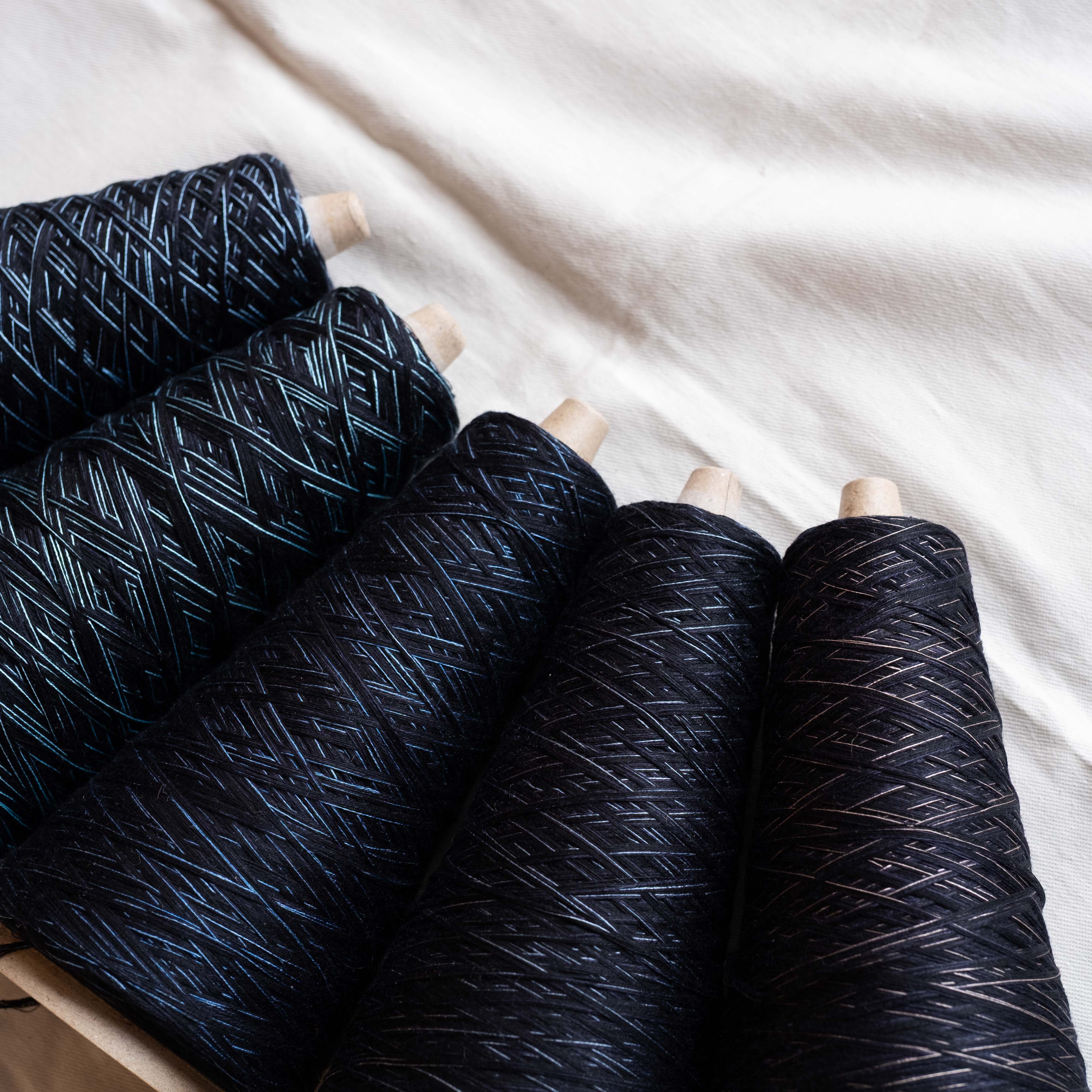 Onyx(中細・コットンシルクカシミヤ)(ITORICOT Concept Yarn)