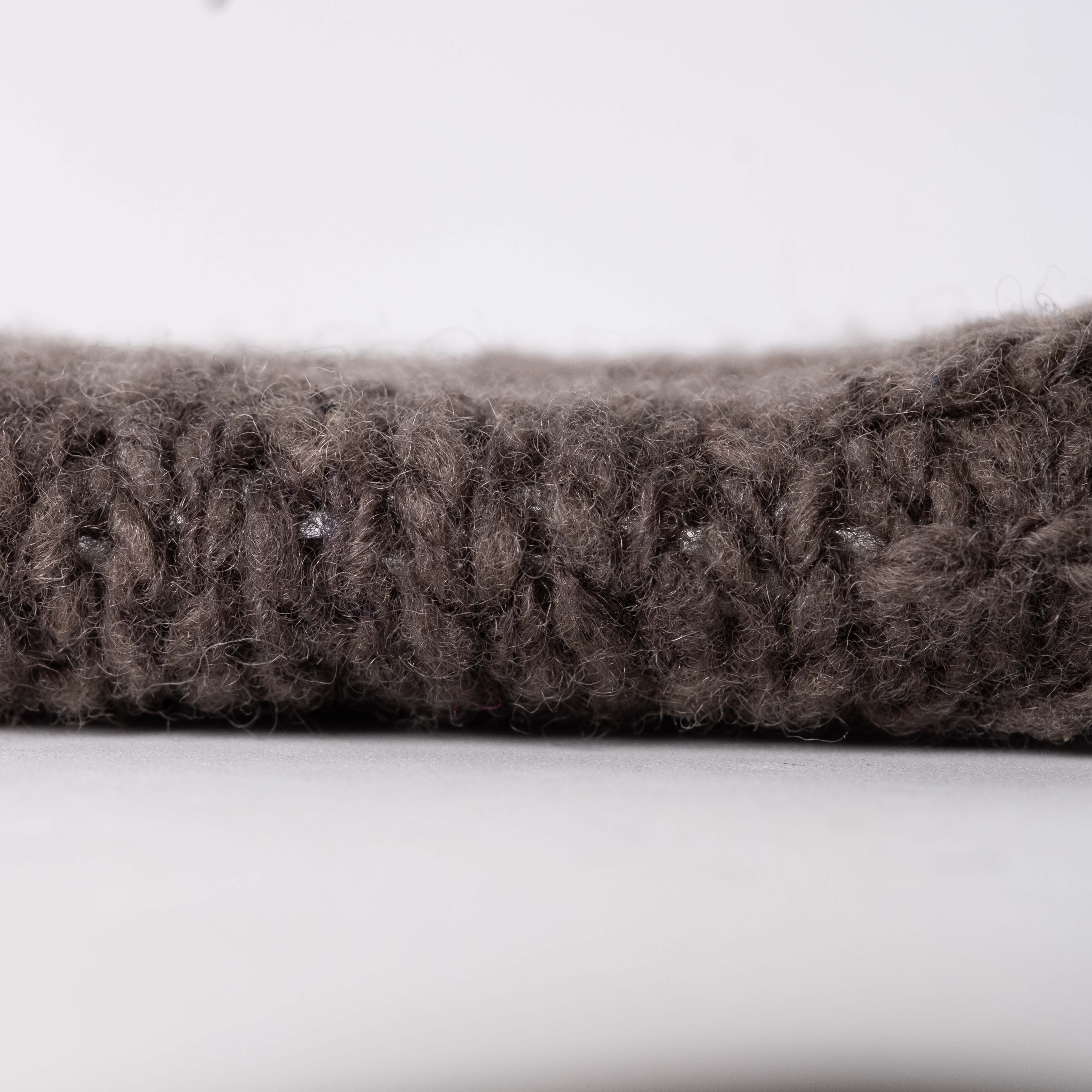 -mid project- Wool blend slub yarn - charcoal
