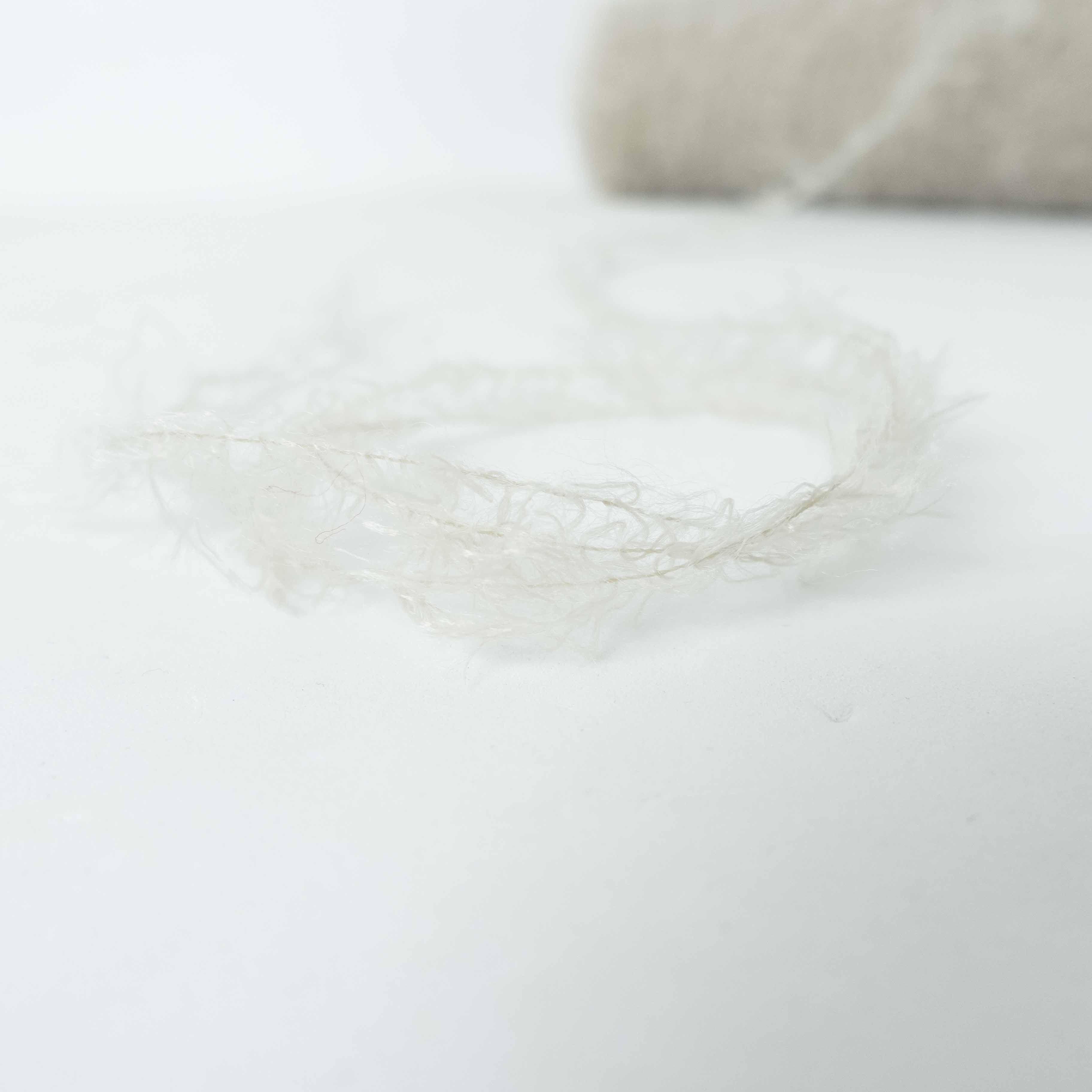 1/6 Nylon Feather Molding