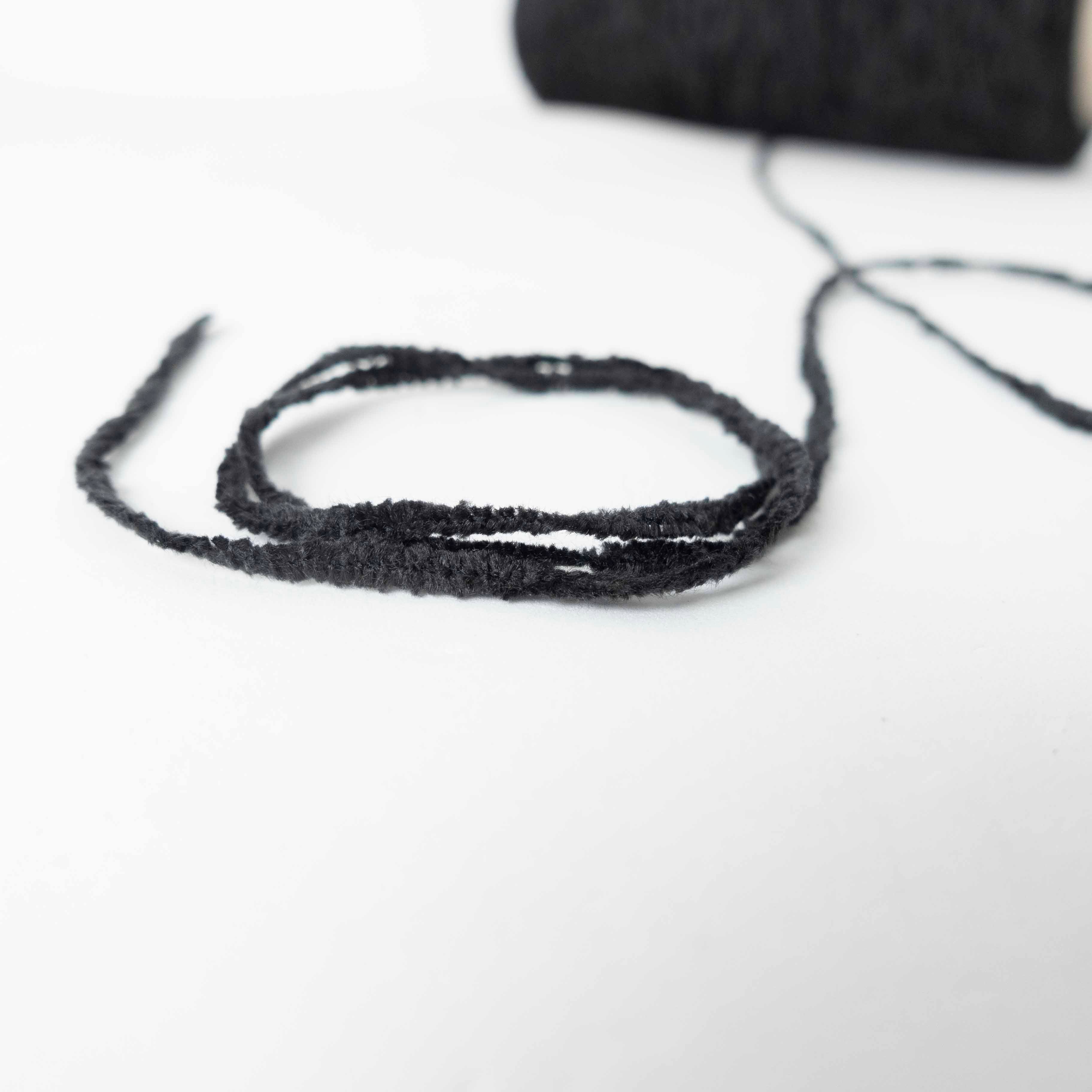 Moor Yarn - Charcoal Navy