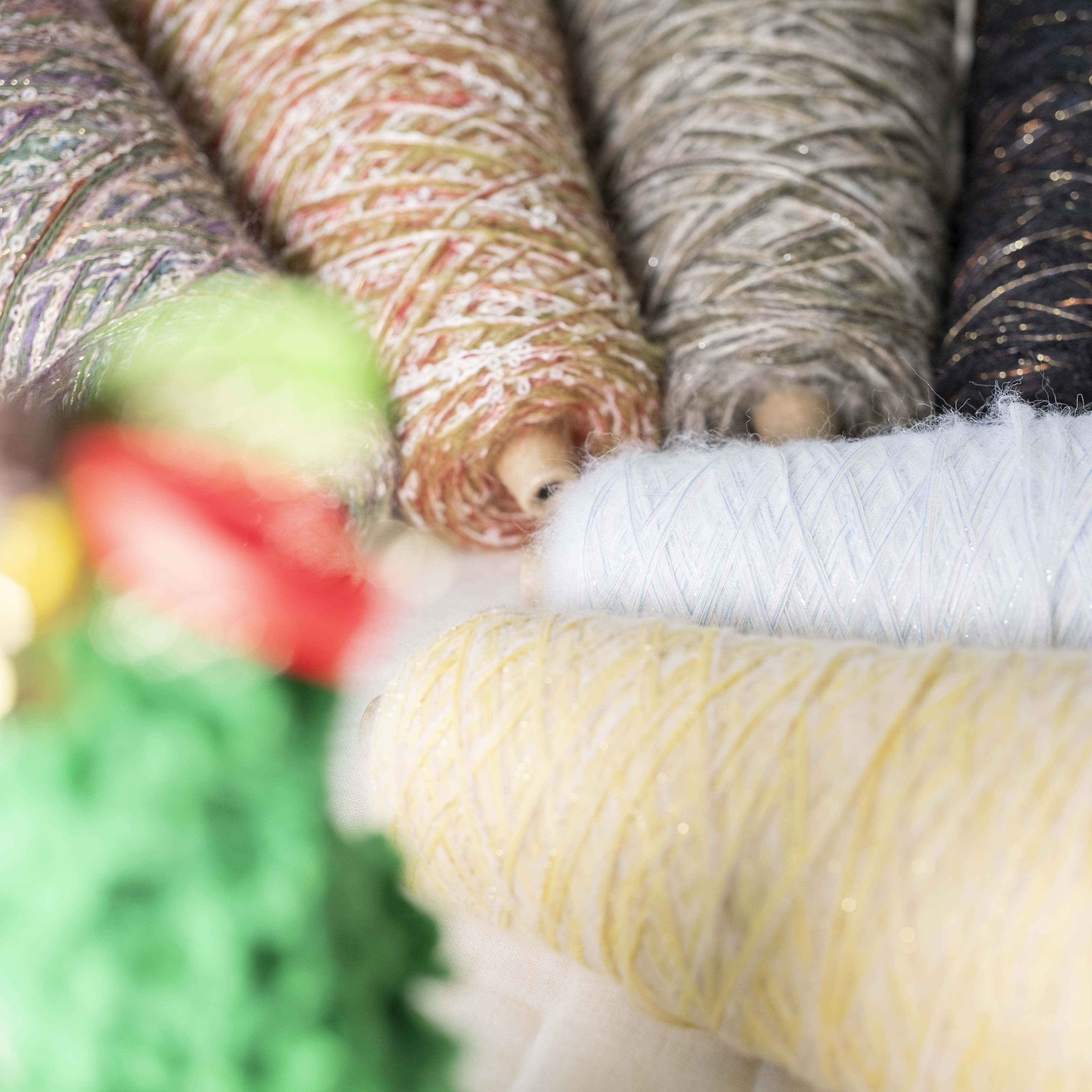 〈クリスマスシリーズ〉MIXED YARN(ミックスヤーン)