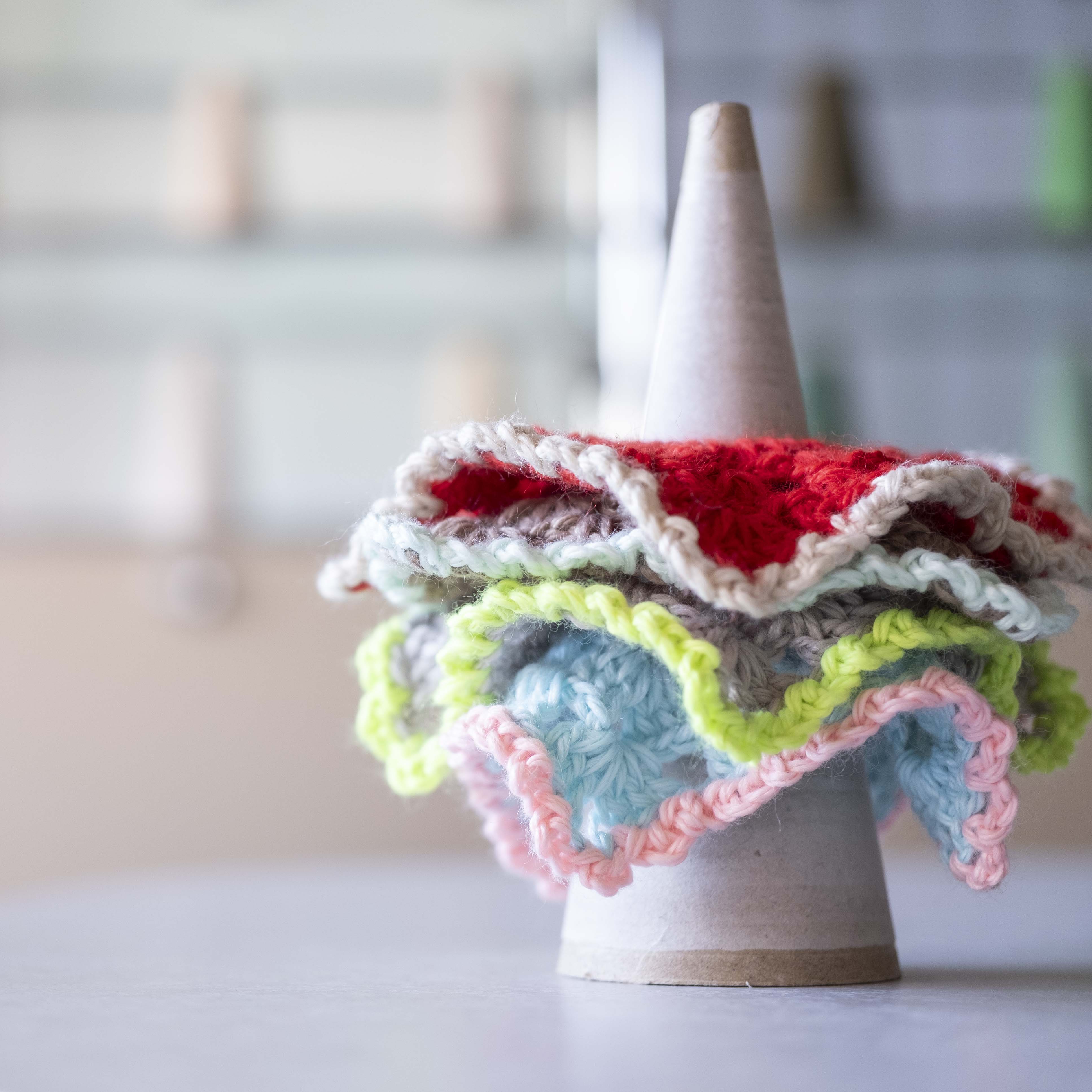 2月24日|かぎ針編みの基本で編める!グラニースクエアシュシュWS@シブヤ手芸部(渋谷スクランブルスクエア9階)