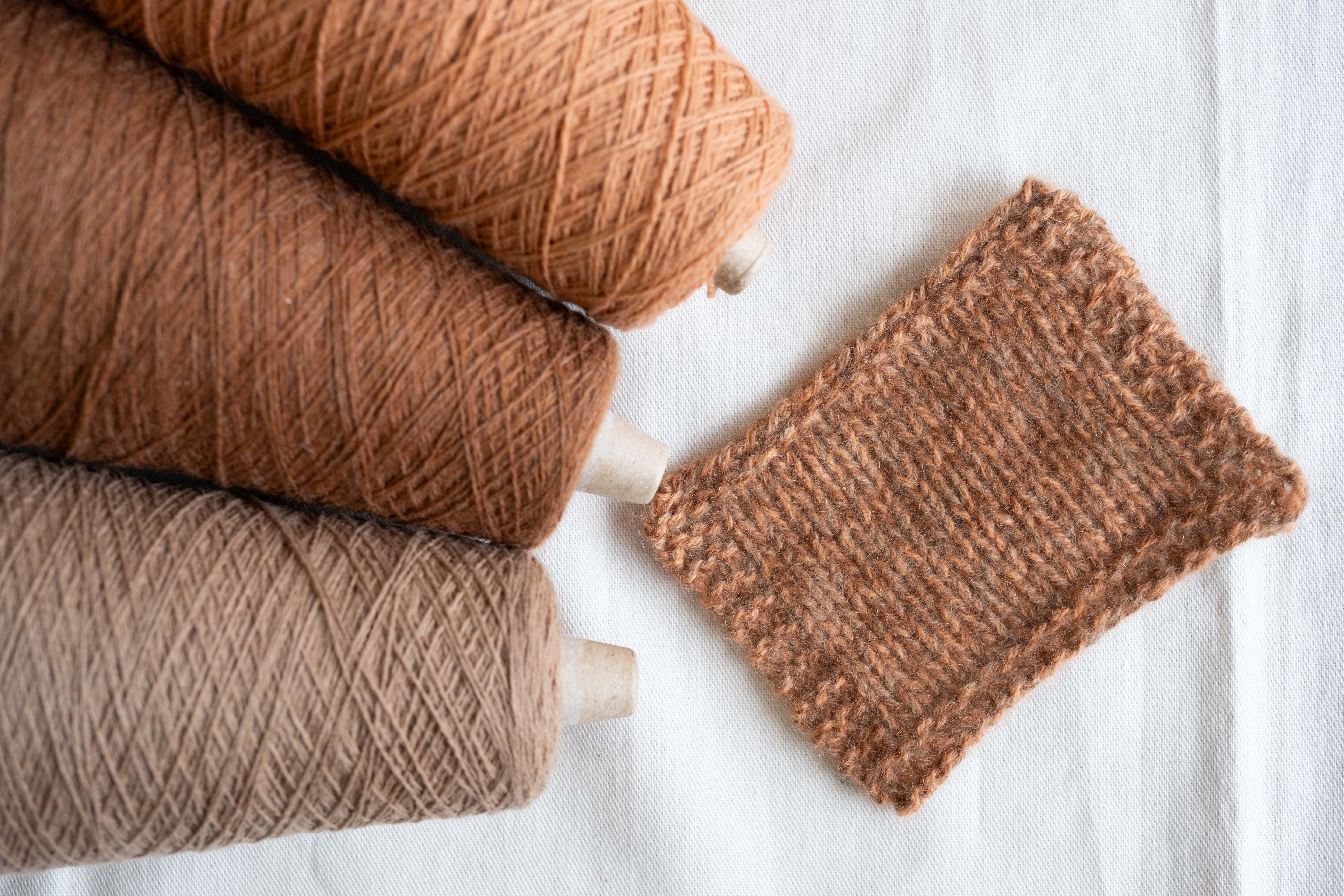 FIRST CASHMERE SET – 選べる3タイプの限定セット