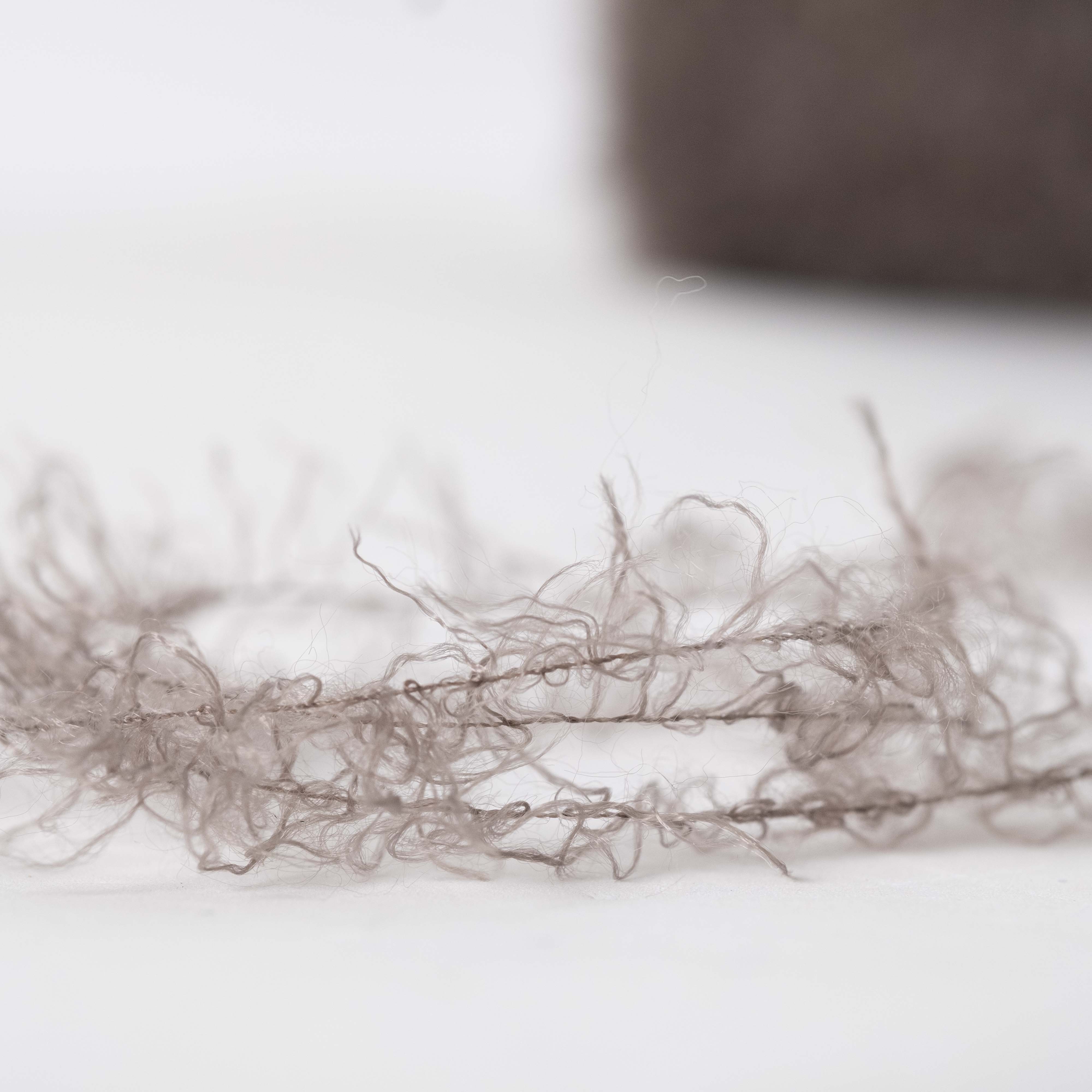 1/6 Nylon Feather Molding