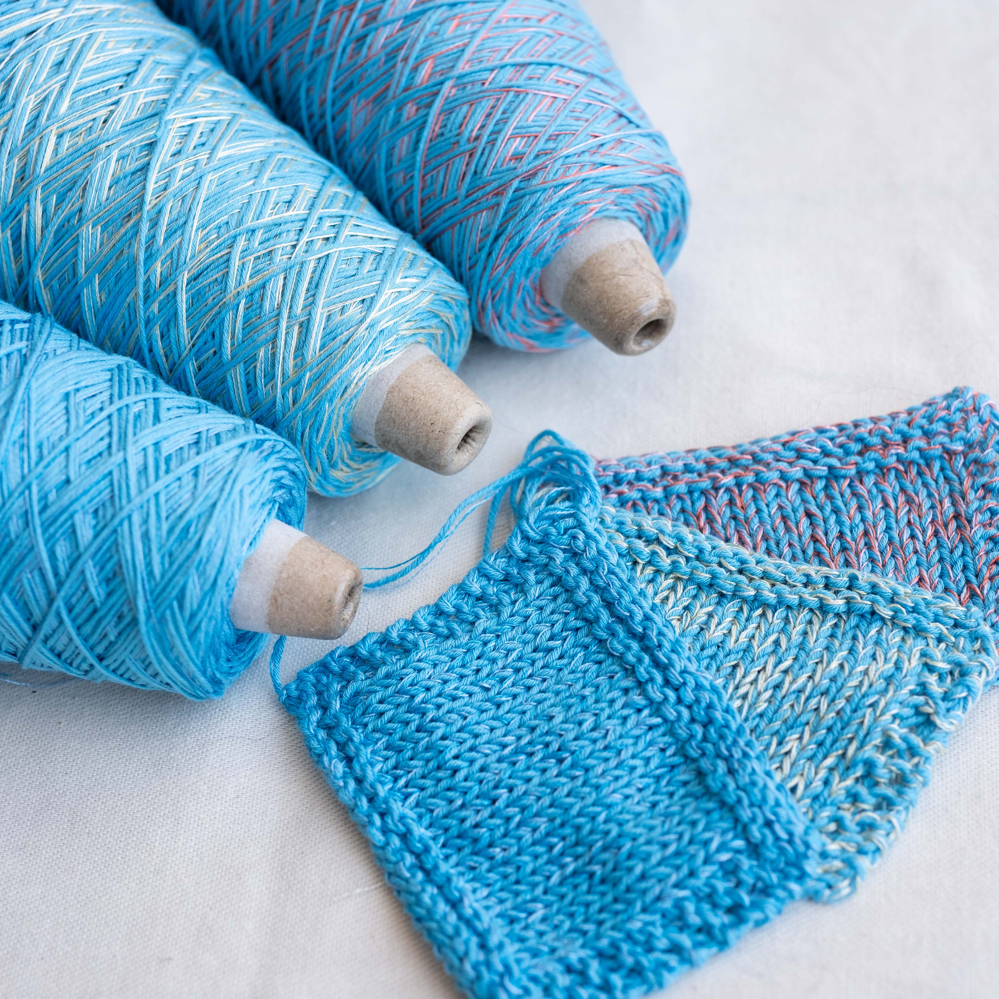Mist Mist(コットンシルク)(ITORICOT Concept Yarn)