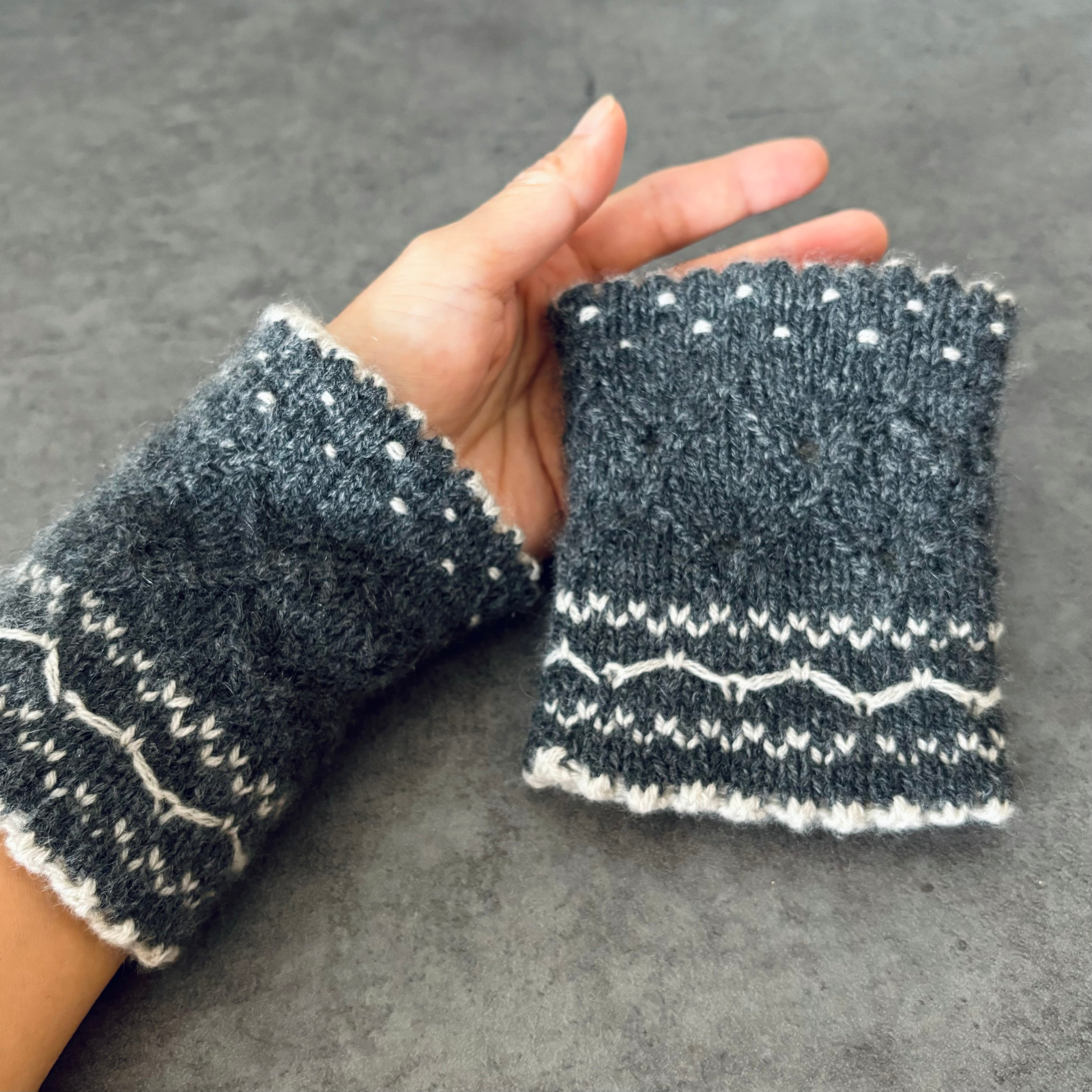 【パターン】Vista Wrist Warmer(ビスタリストウォーマー) by Ayano Tanaka【ITORICOT限定】【PDF】