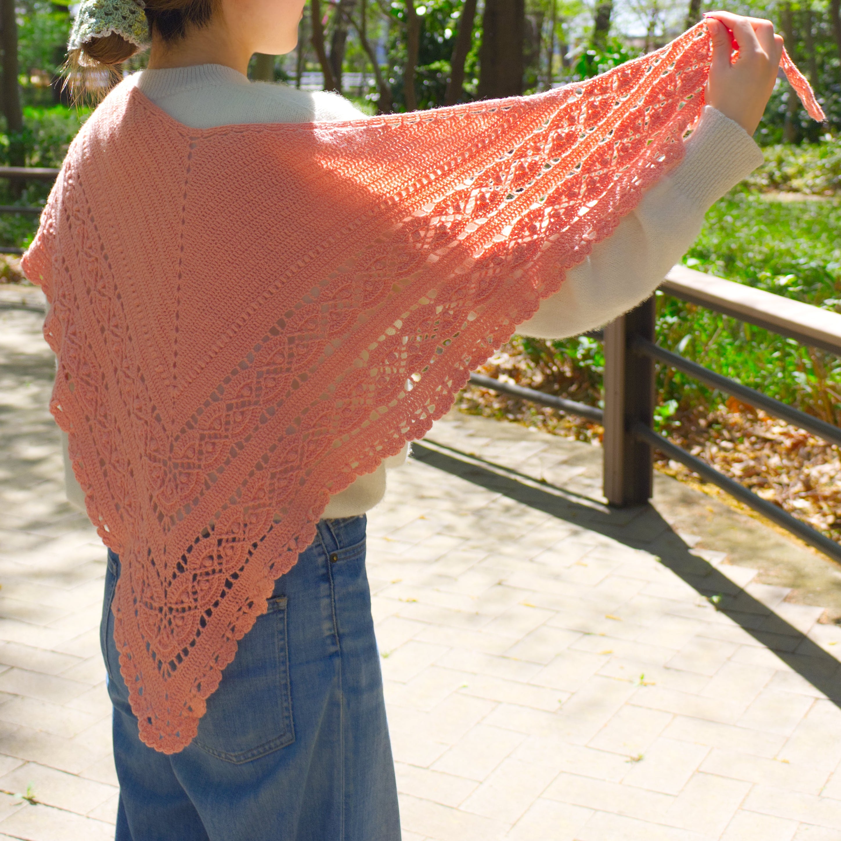草木染めカシミヤで編む、Hiroka Shawl セット(ラージサイズ)(designed by 笠石あき)