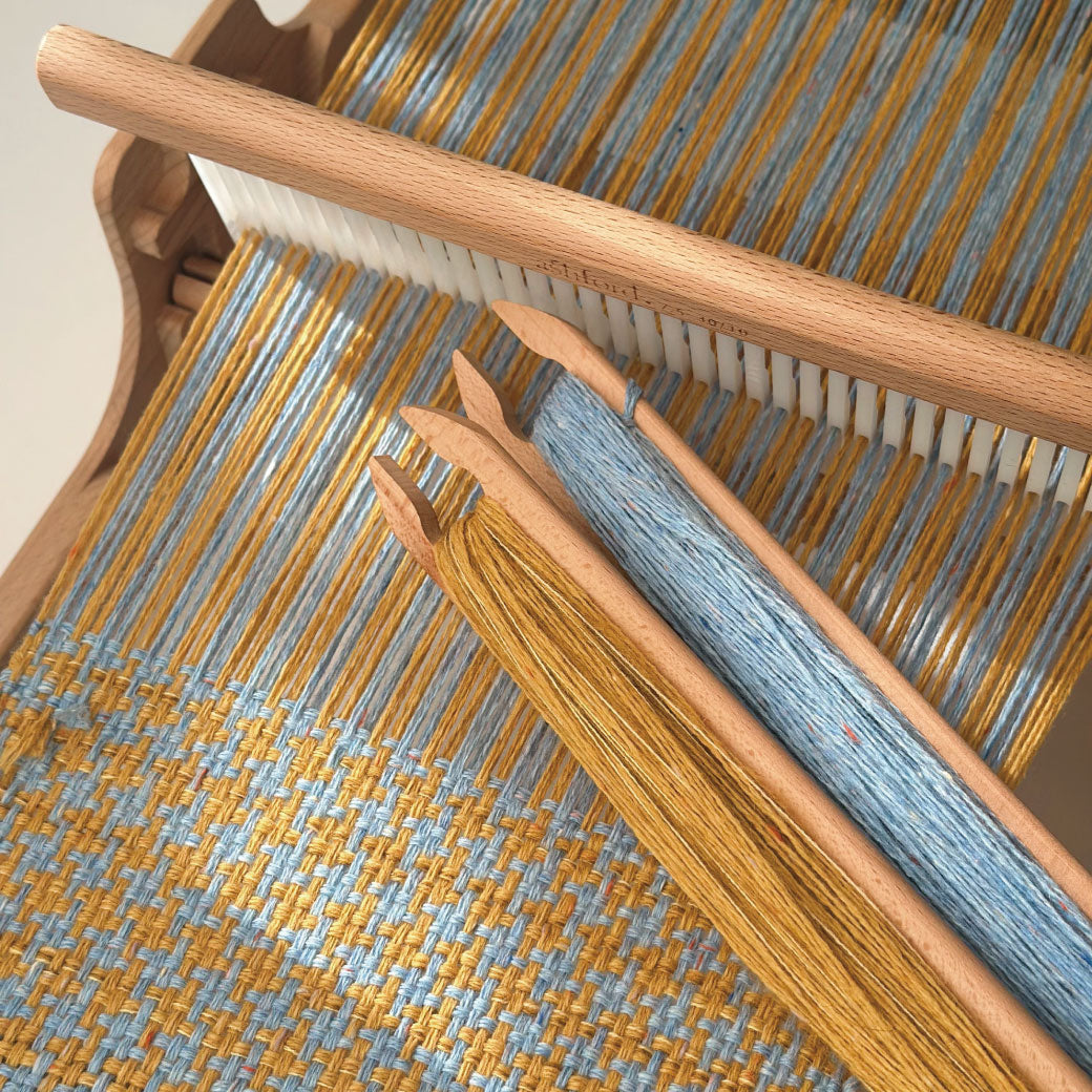 1月24日・25日|annita artworksさんと作る、卓上織り機で千鳥格子のマフラーを織るワークショップ