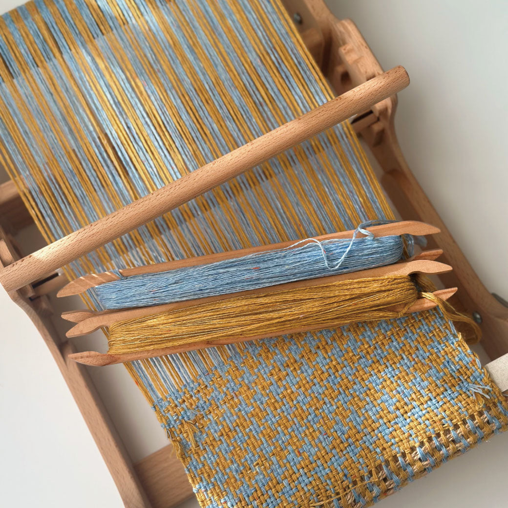 1月24日・25日|annita artworksさんと作る、卓上織り機で千鳥格子のマフラーを織るワークショップ