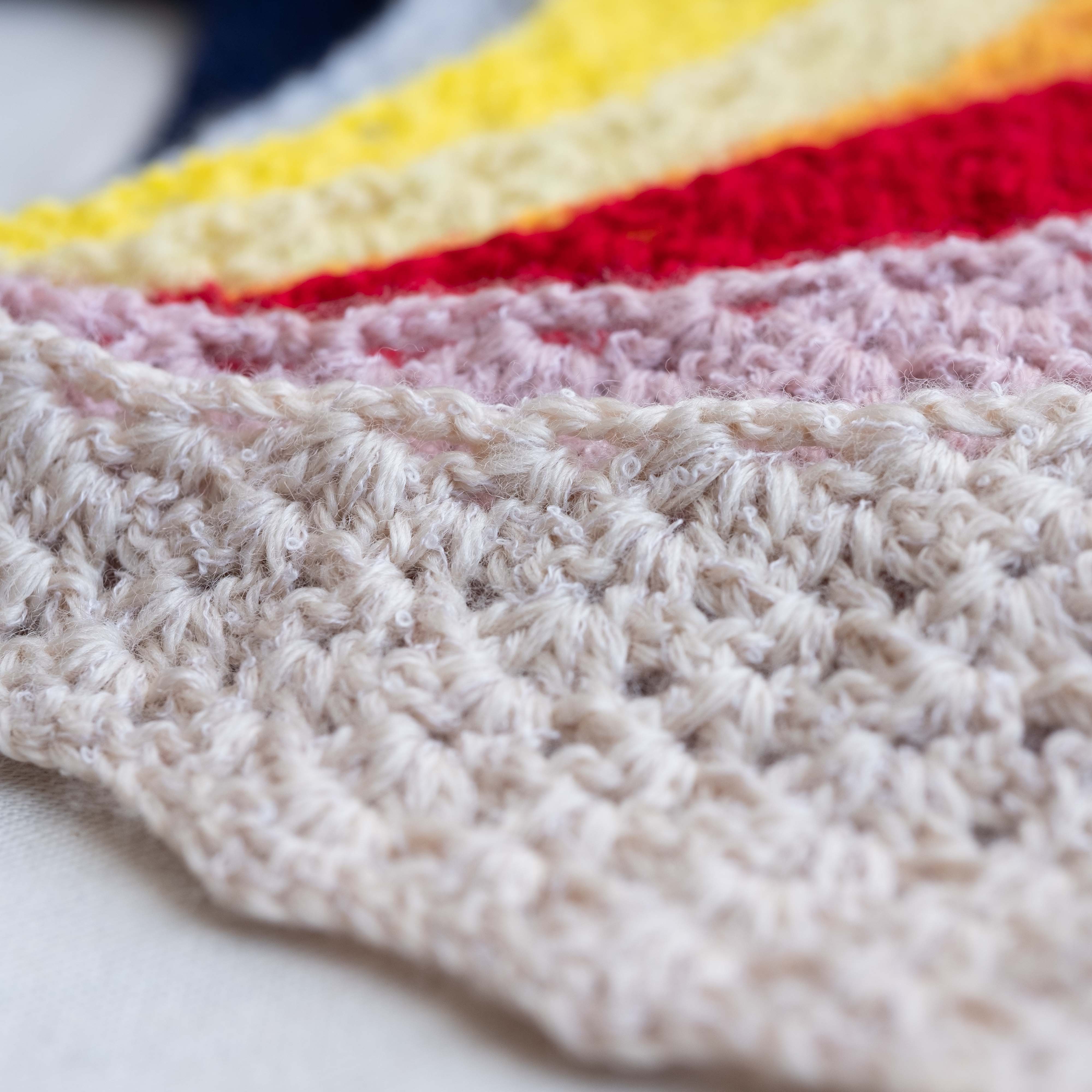 【GIFT🎁】WISH WOOLで編むYuzuki Shawlセット