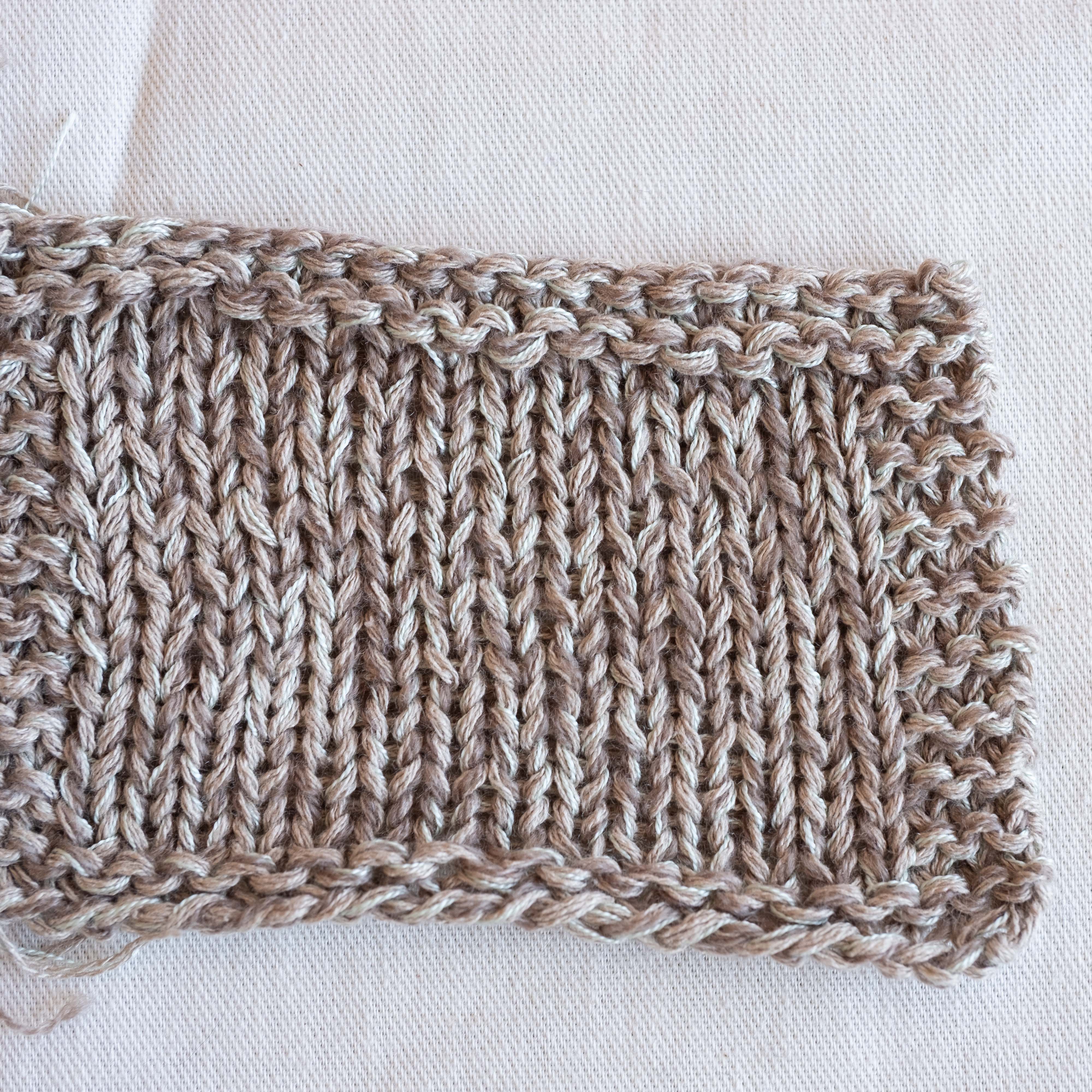 Smoky Quartz（中細・リネンシルクカシミヤ）（ITORICOT Concept Yarn）