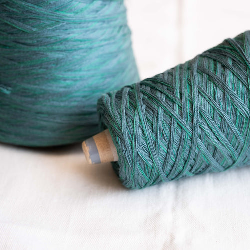[Leaf Symphony] Peacock Rhapsody (medium weight, cotton type) (ITORICOT Concept Yarn)