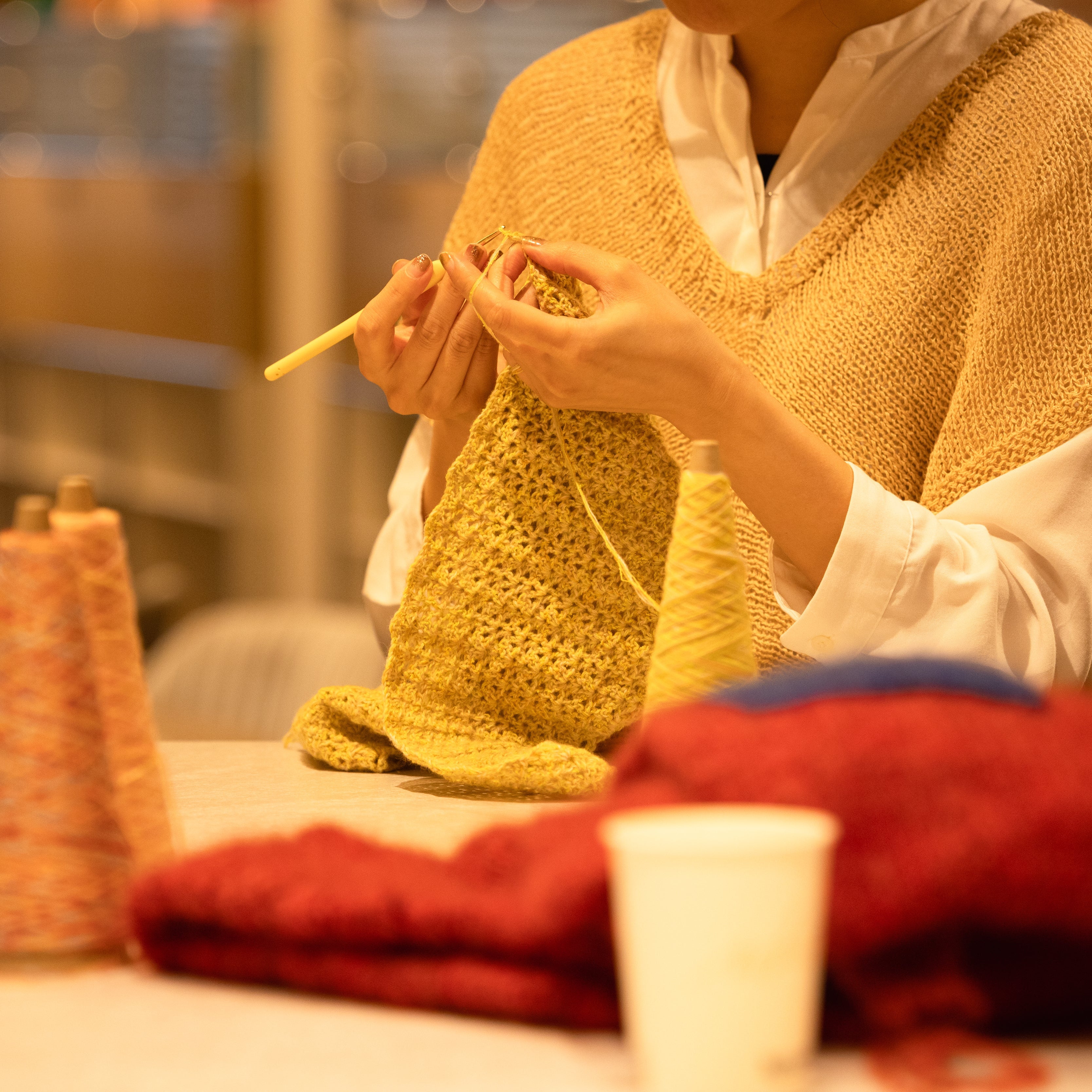 【一般】1月開催｜夜の糸虜会（編み会）