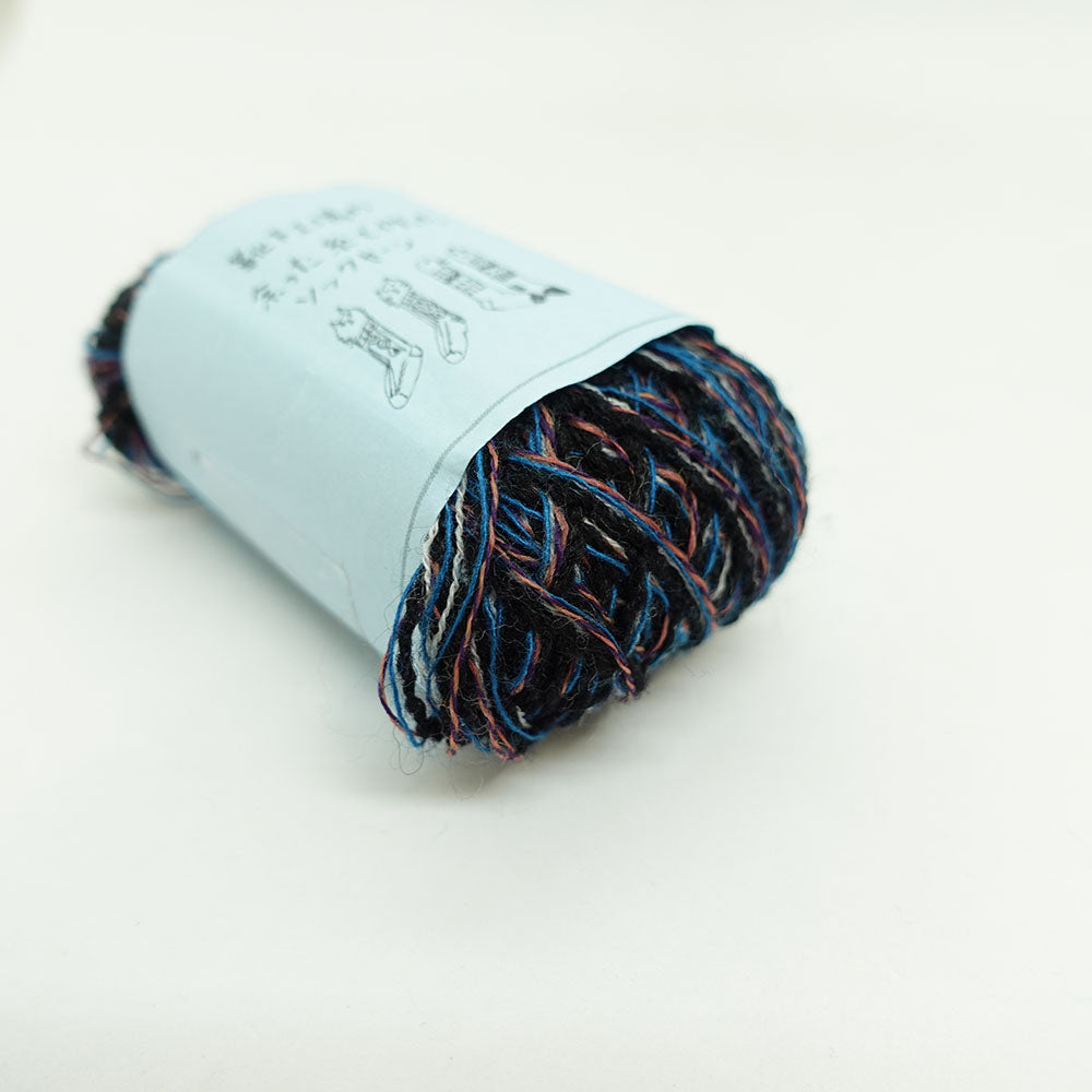 [Limited to one item] Set of 10 small rolls of sock yarn - Blue Spotted Cat (BLACK series)