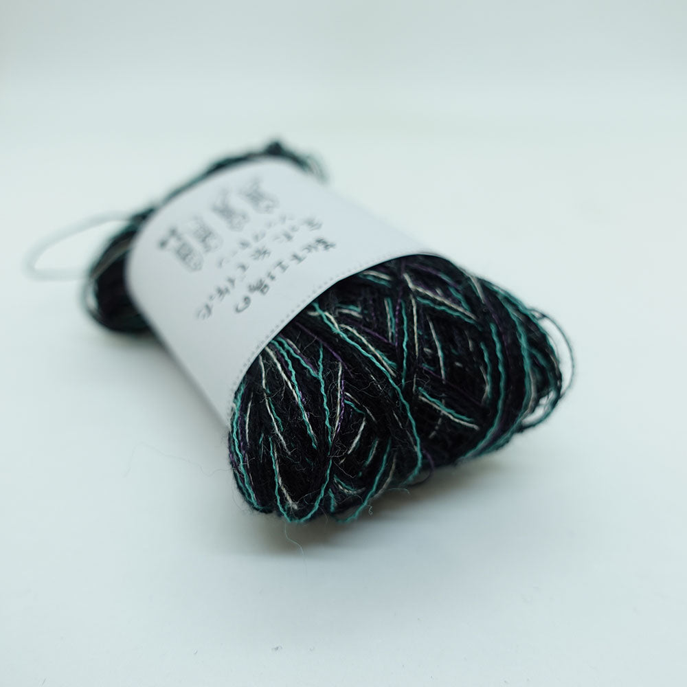 [Limited to one item] Set of 10 small rolls of sock yarn - Favorite sleeping place (BLACK series)