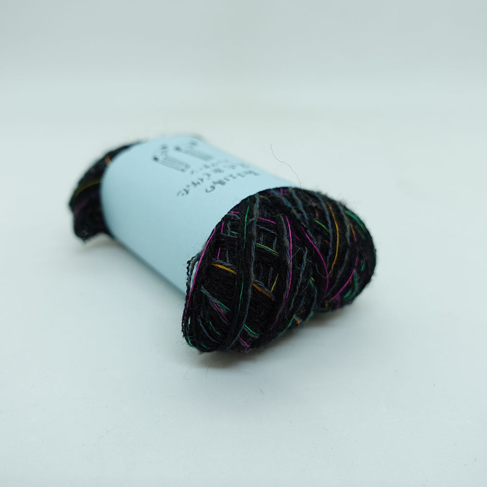 [Limited to one item] Set of 10 small rolls of sock yarn - Favorite sleeping place (BLACK series)