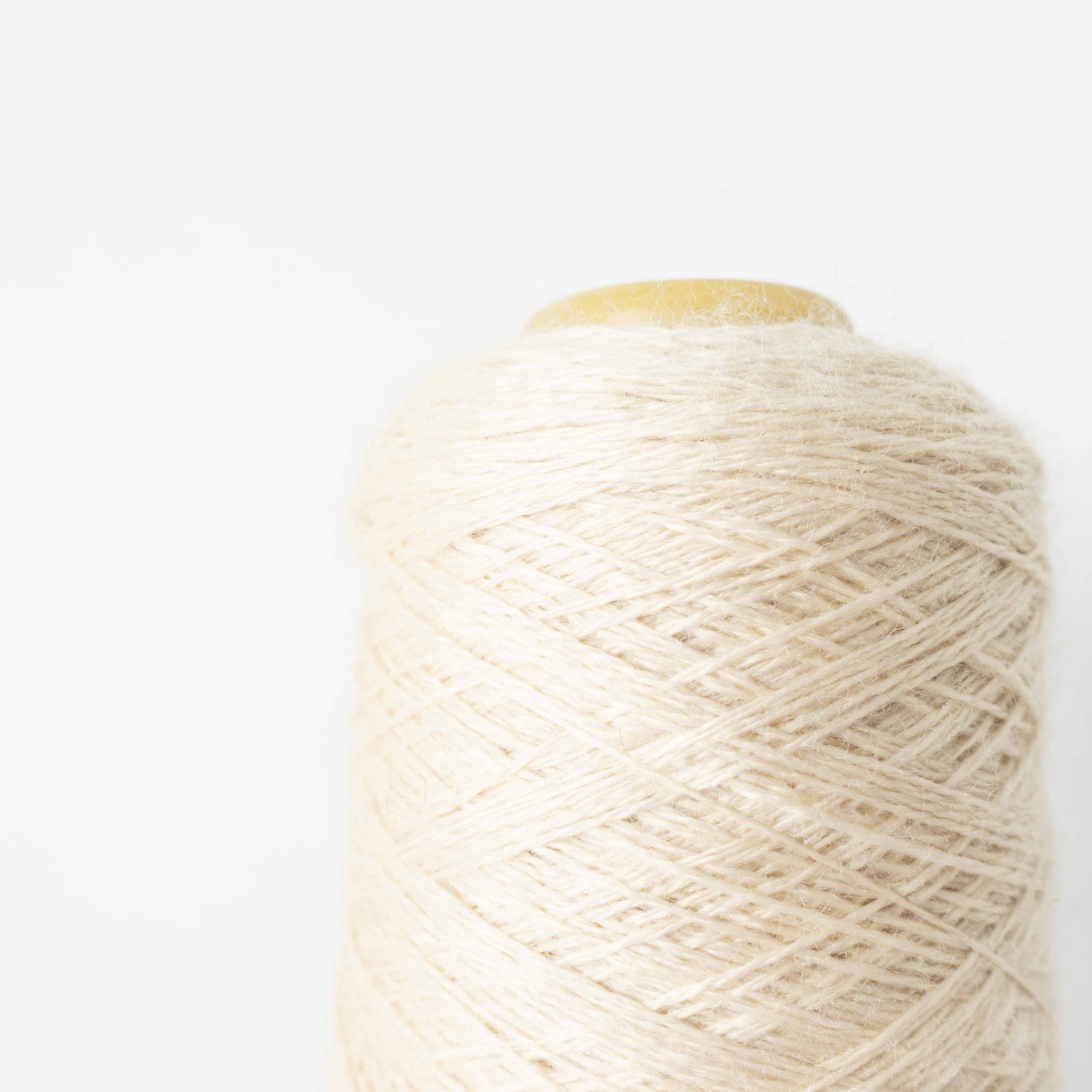 2/28 オーロラ（ウール100%）