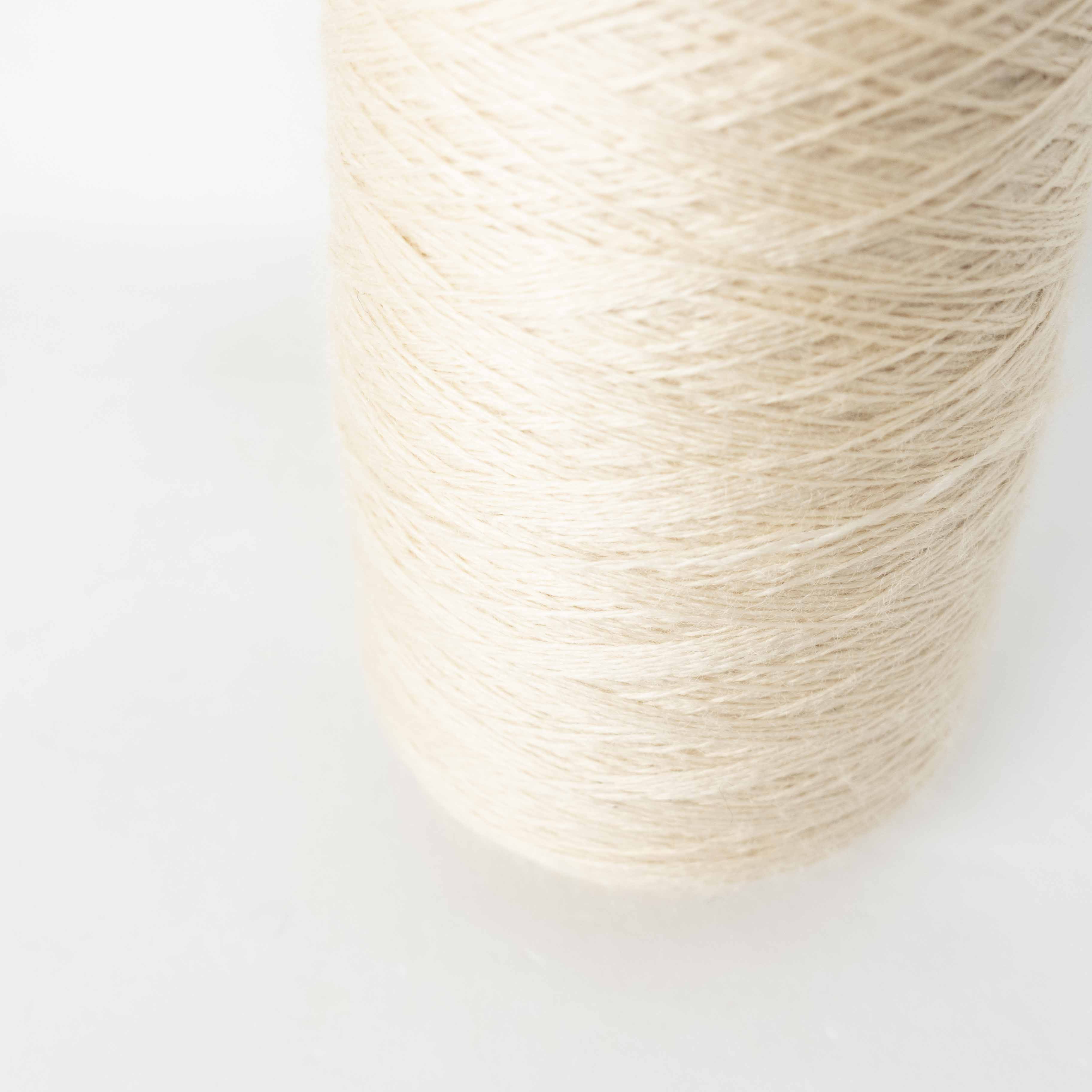 2/28 オーロラ（ウール100%）