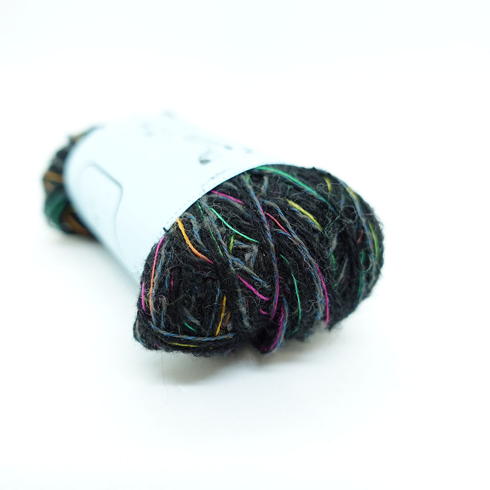 [Limited to one item] Set of 10 small rolls of sock yarn - Souvenir Acorn (BLACK series)