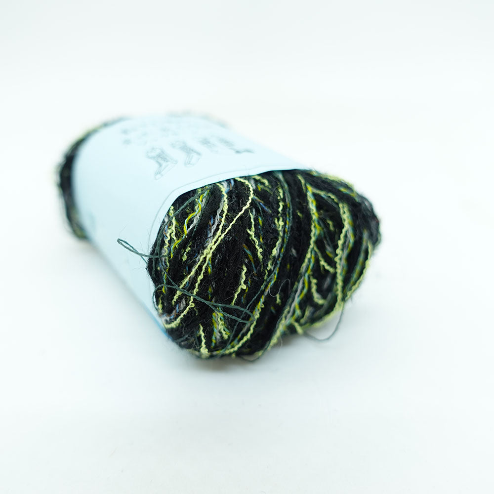 [Limited to one item] Set of 10 small rolls of sock yarn - Cat teaser (BLACK series)