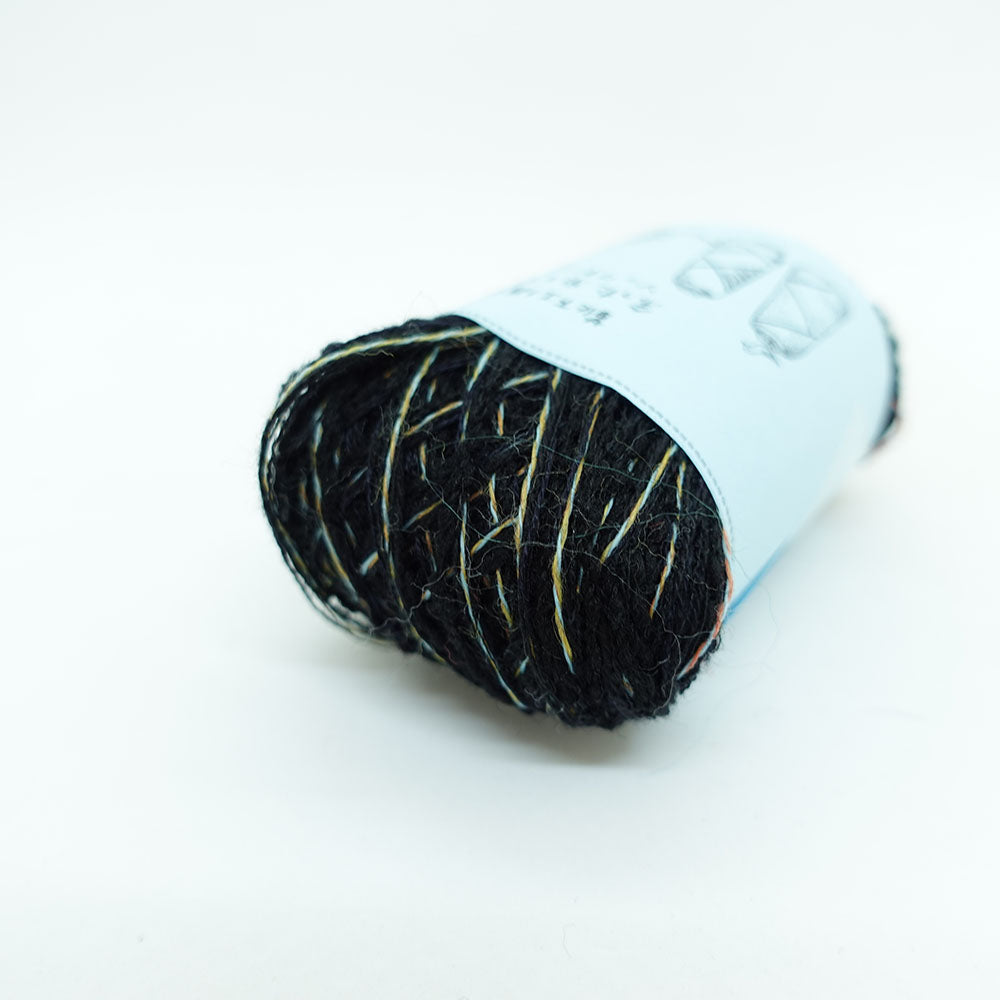 [Limited to one item] Set of 10 small rolls of sock yarn - Madoromi (BLACK series)