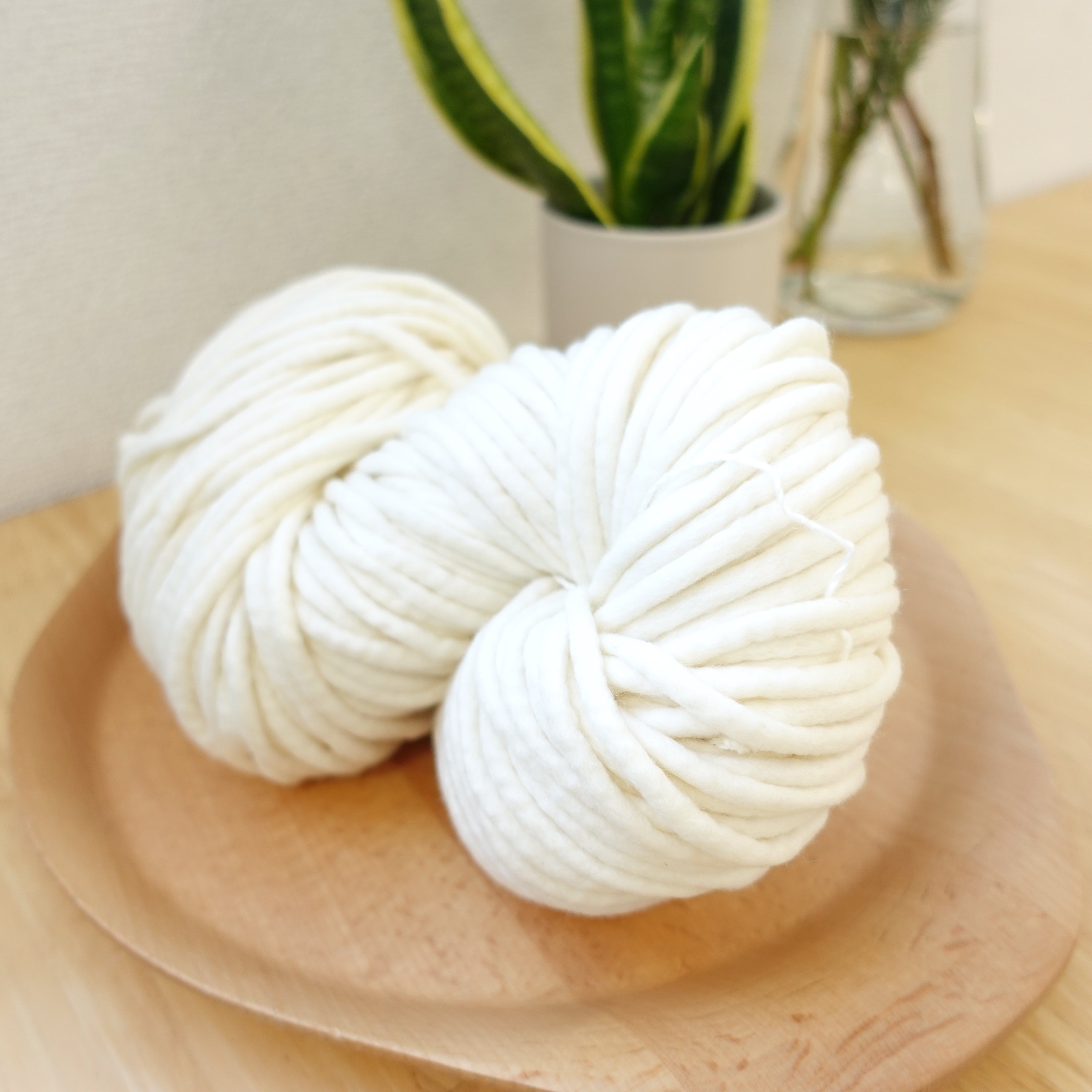 [240g skein] 1/0.5 felty skein