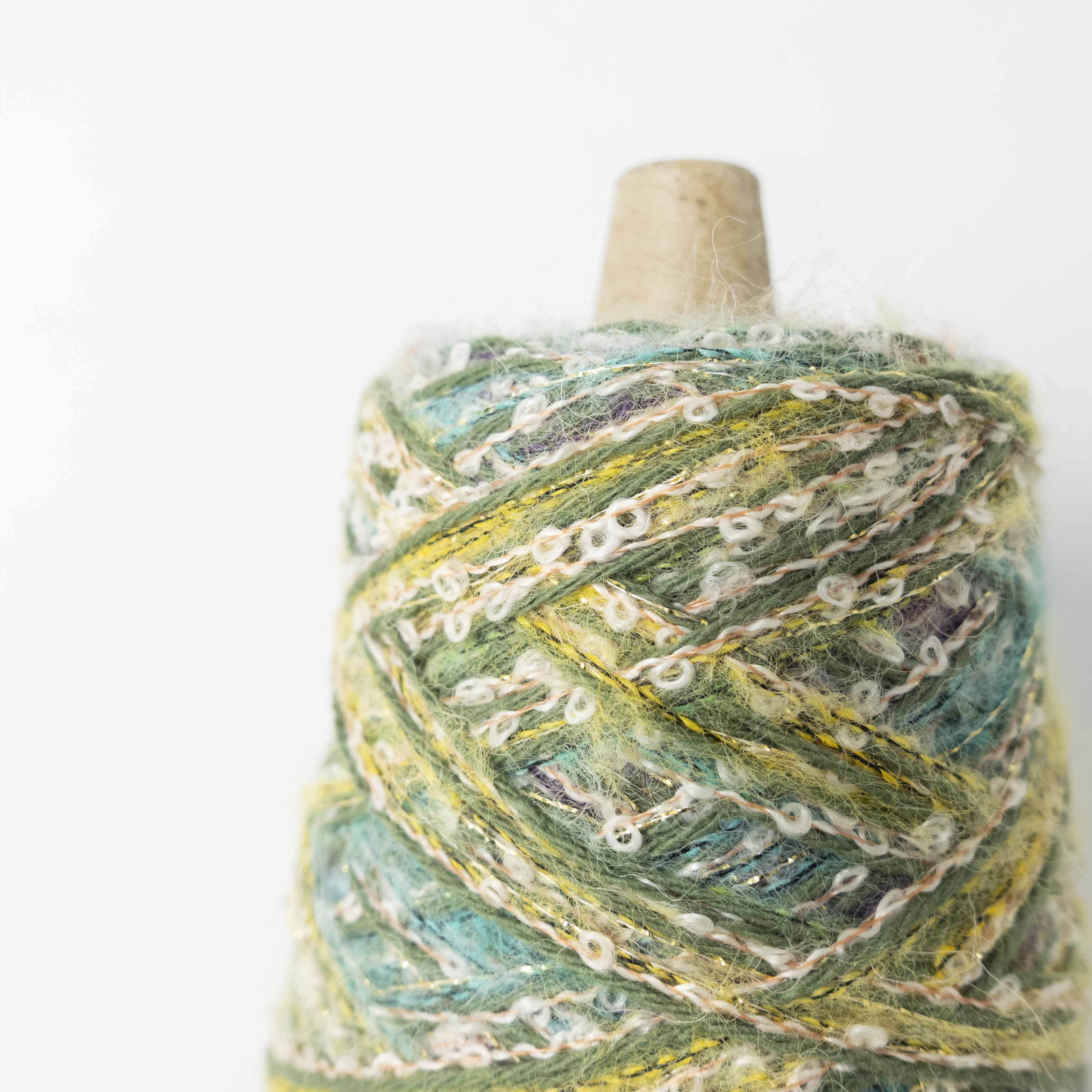 〈クリスマスシリーズ〉MIXED YARN（ミックスヤーン）