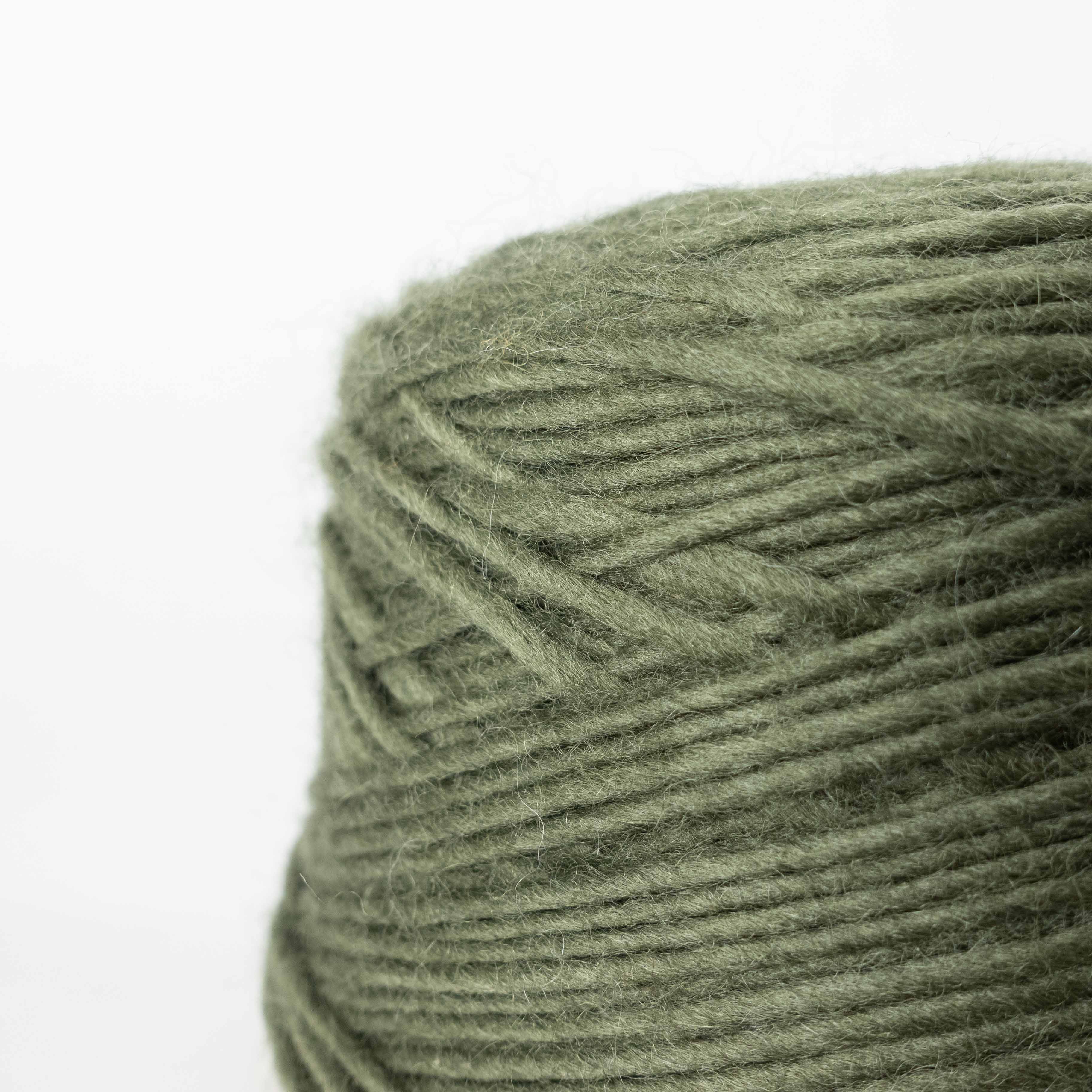-big project- Bulky Wool Roving (100% Wool)