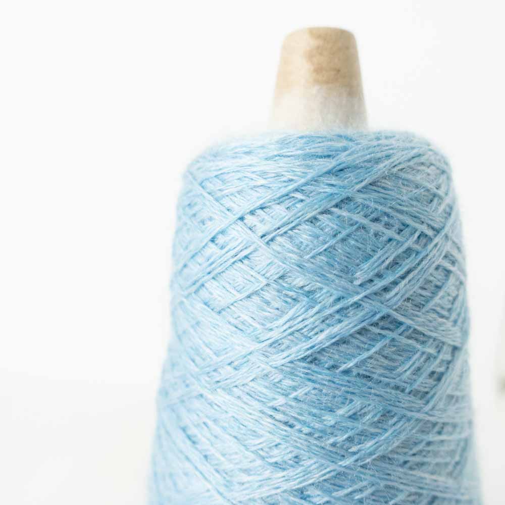 2/32 Love Mixed Wool - light blue