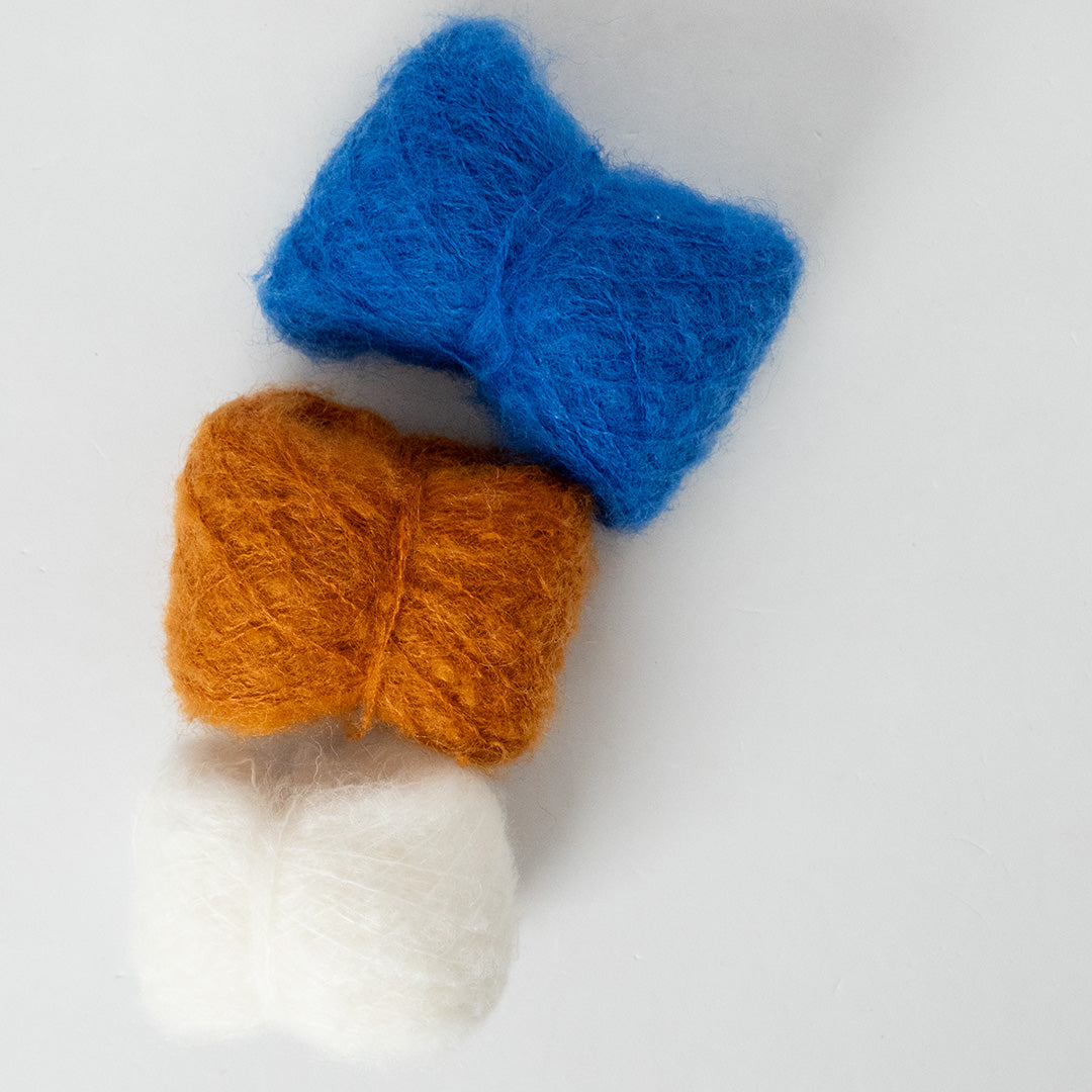[Free Scrunchie Pattern] Bluebird [Set] (Let's knit blue)