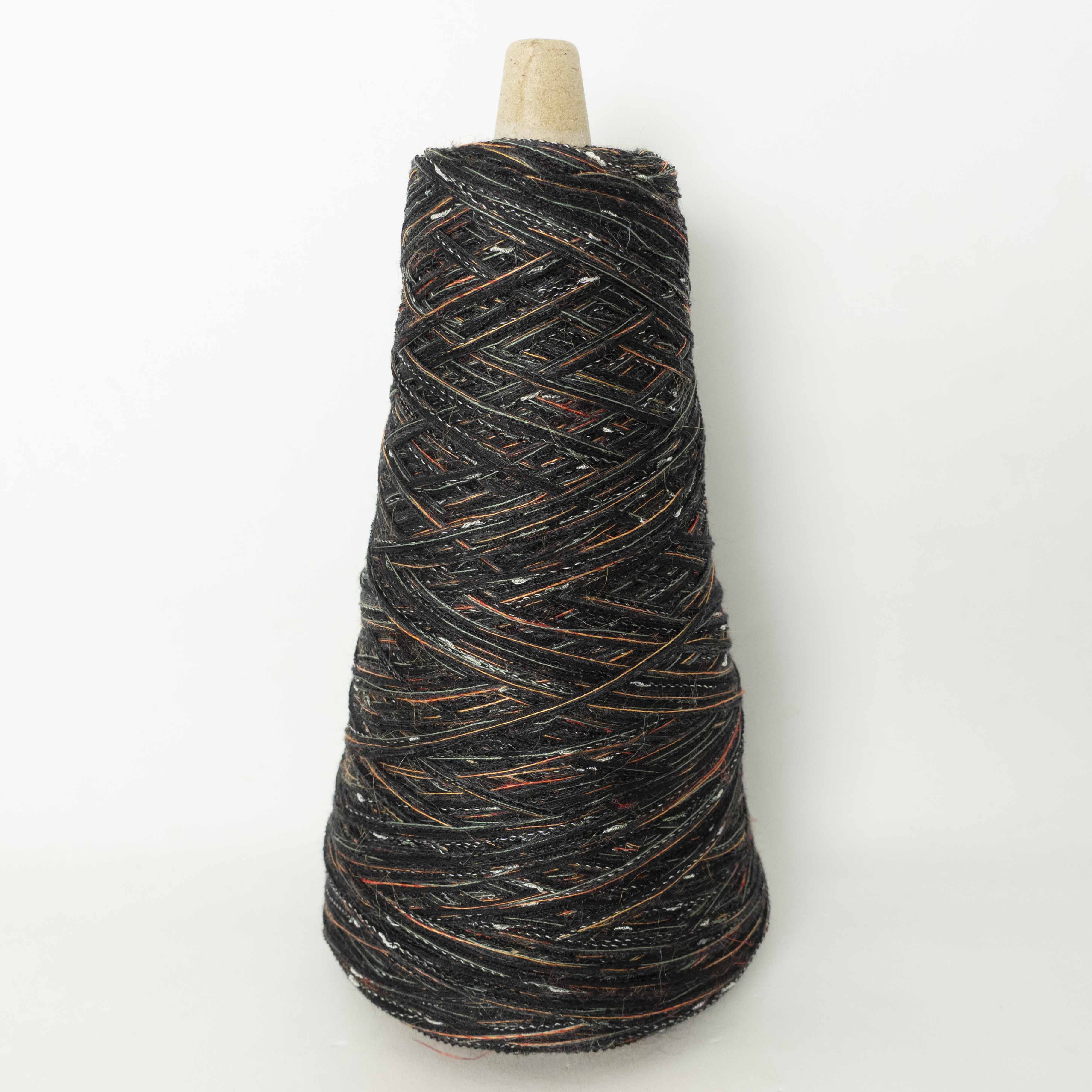 〈Blackシリーズ〉MIXED YARN（ミックスヤーン）