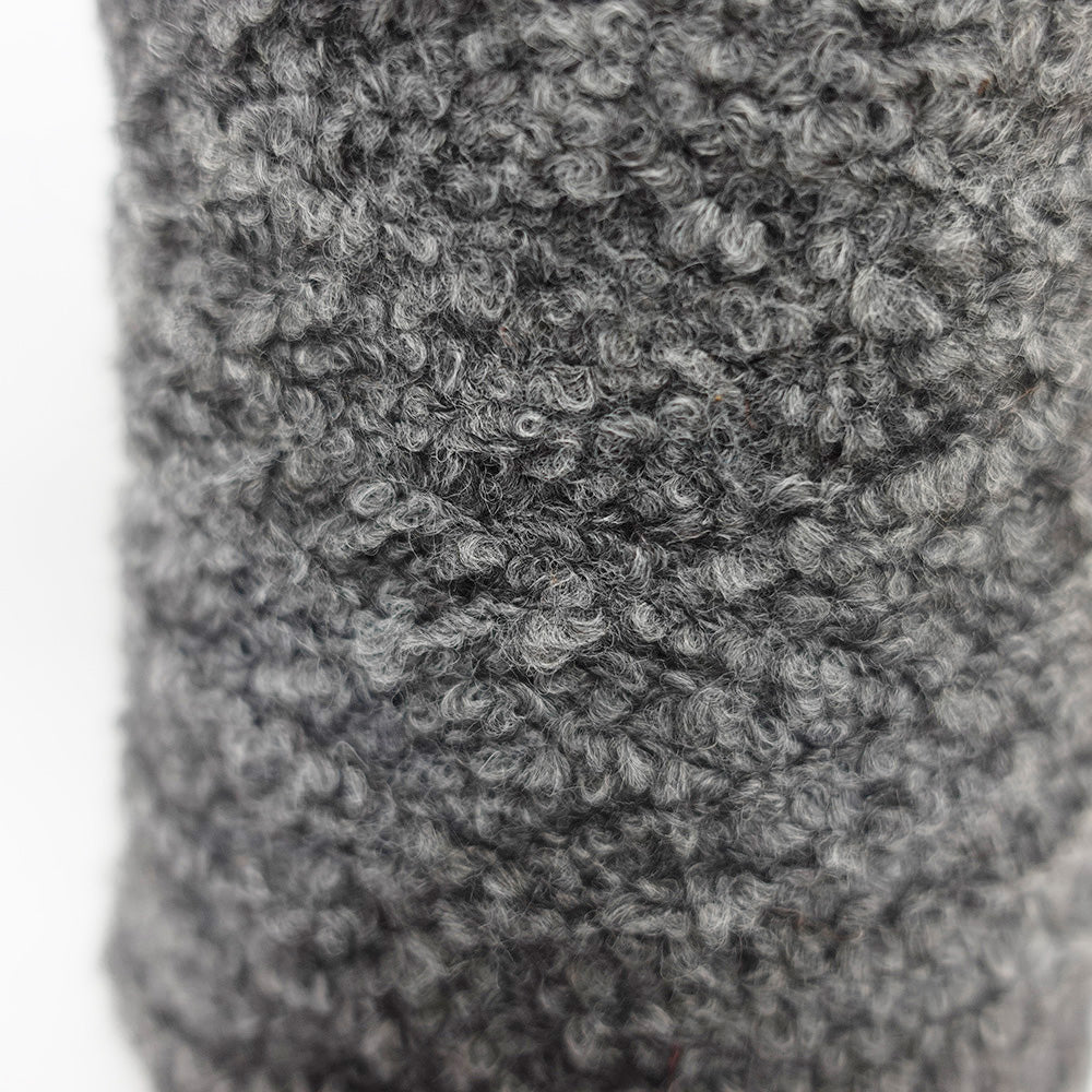 -mid project- 1/2.6 Curly Boucle Italy - gray