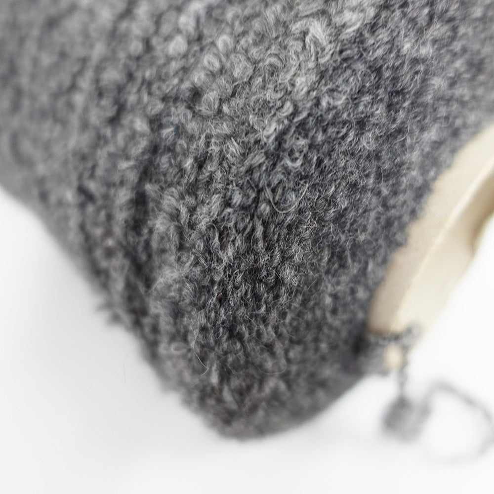 -mid project- 1/2.6 Curly Boucle Italy - gray