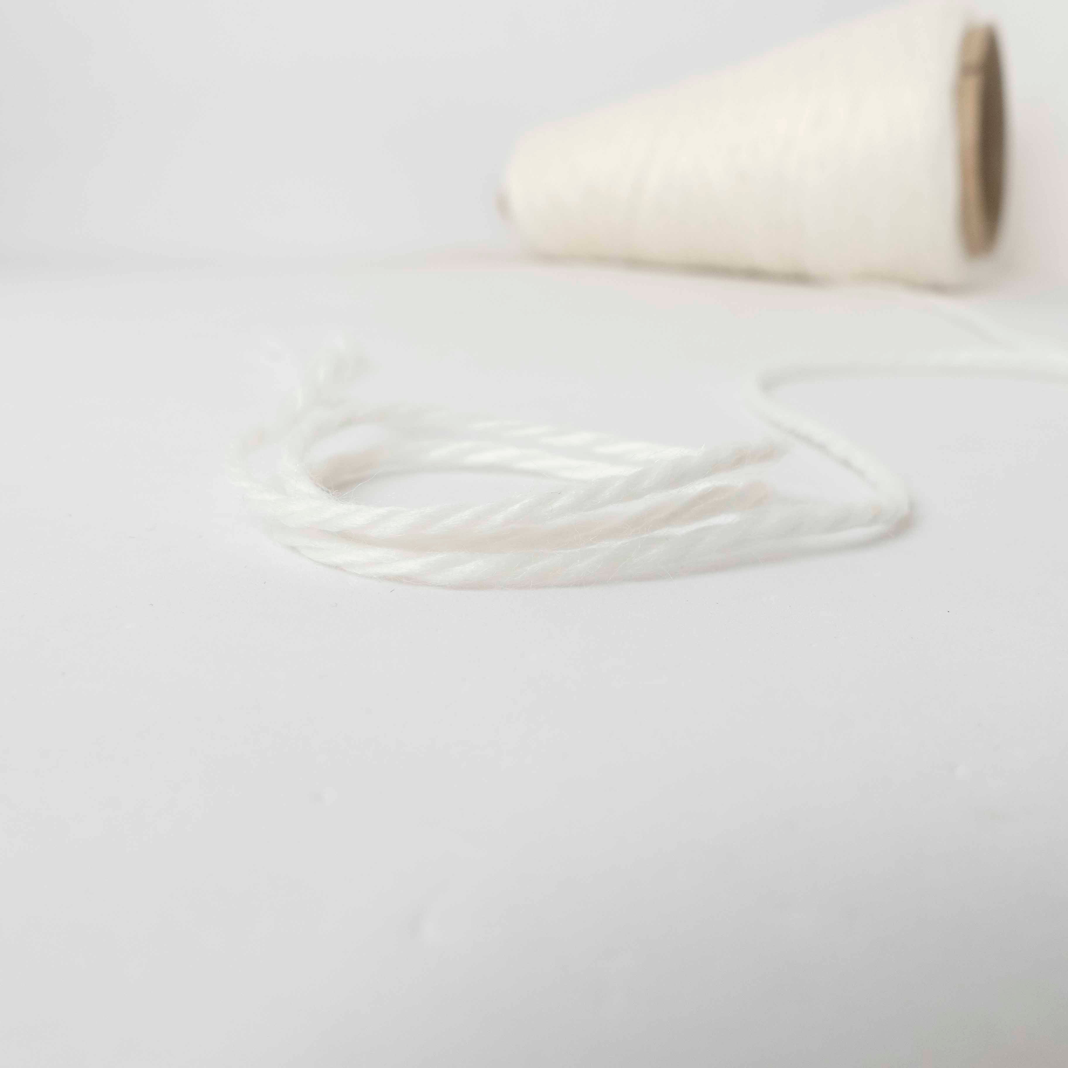 1/1.83 PIXIE - 100g（ウールアクリル）