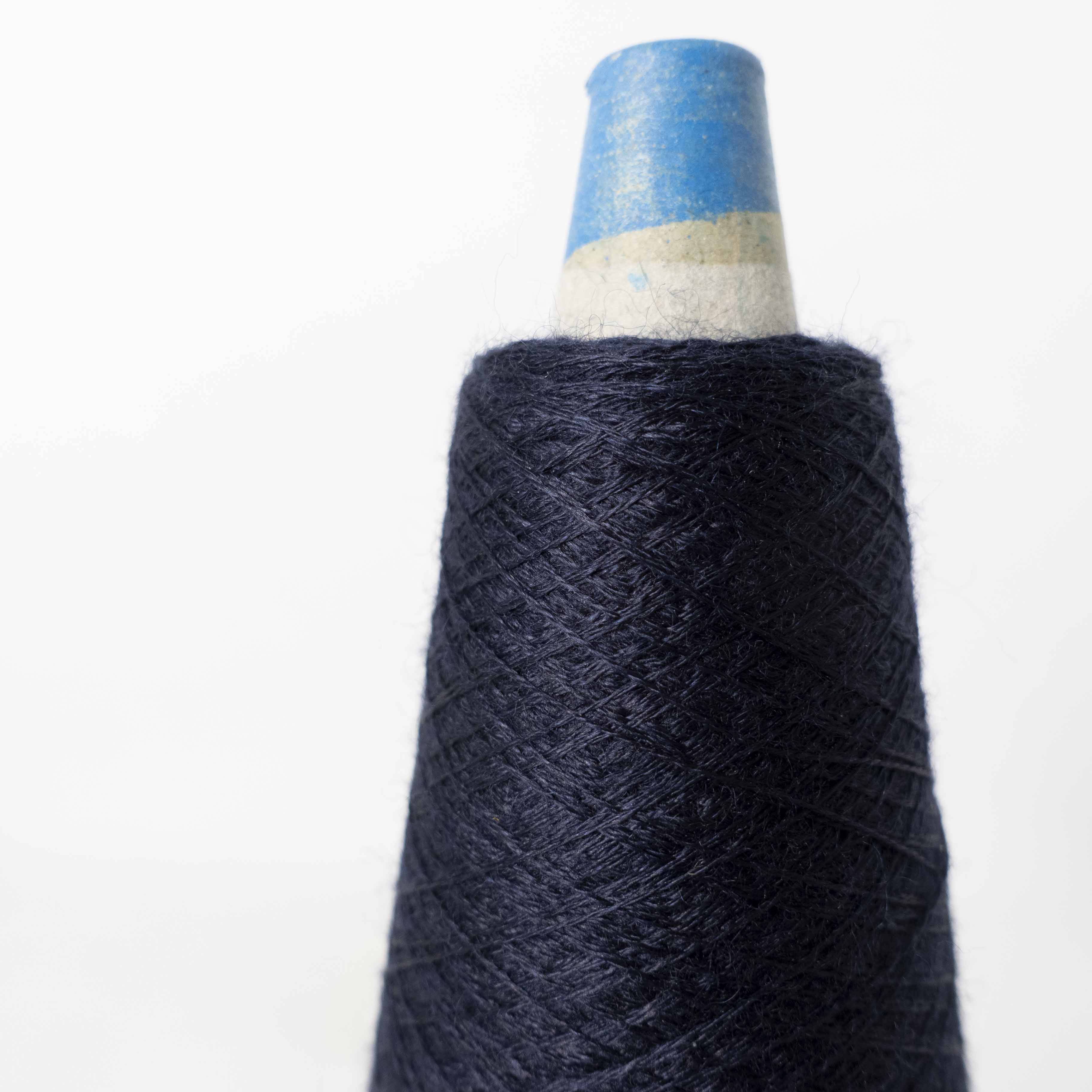 2/56 Cashmere Silk italyC - Midnight Blue