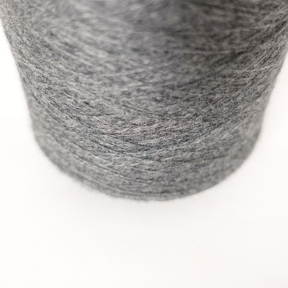 -mid project- 2/30 Australian wool - grey