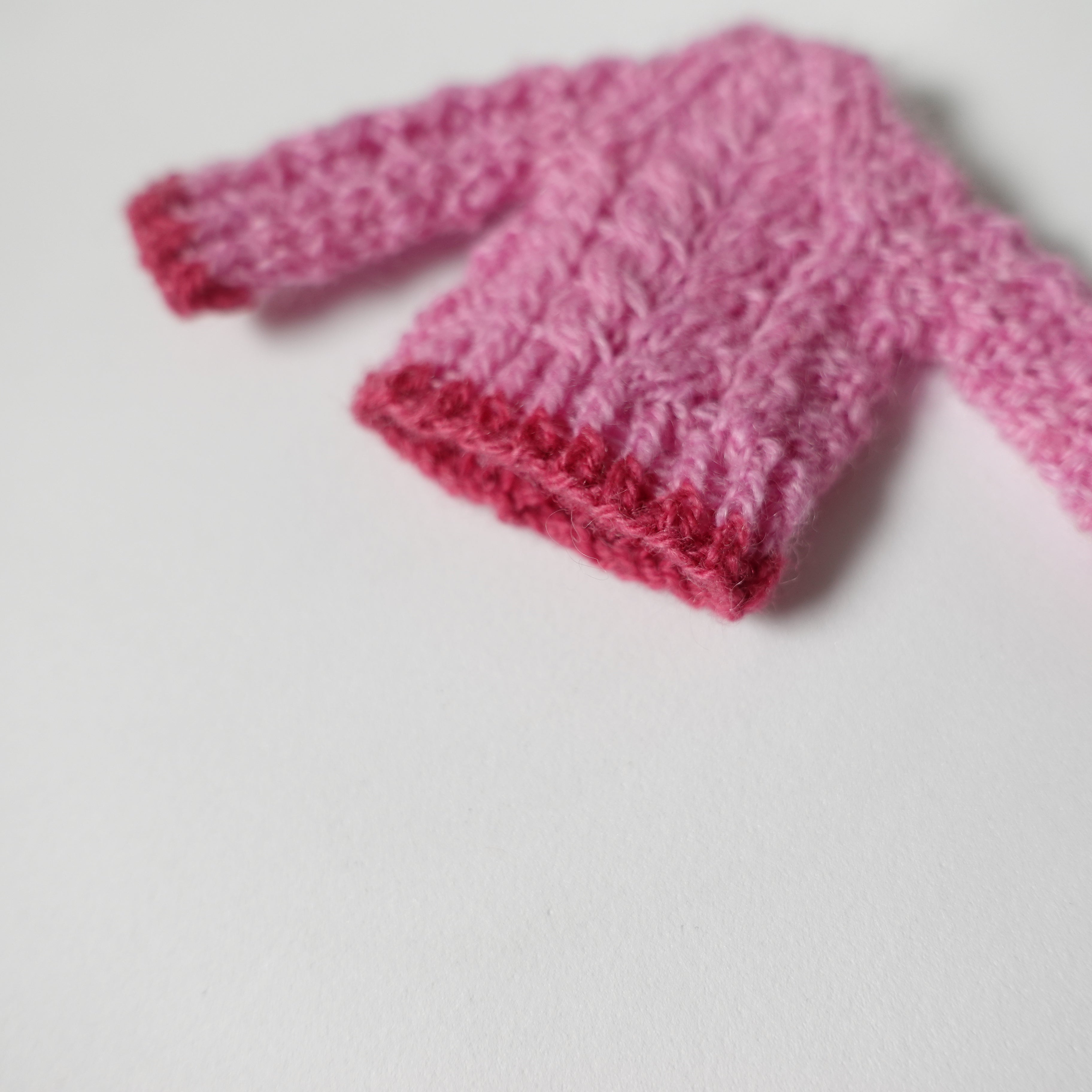 [New color!] Itoriko original Aran pattern doll sweater &lt;Kit with knitting diagram&gt; - vol.2