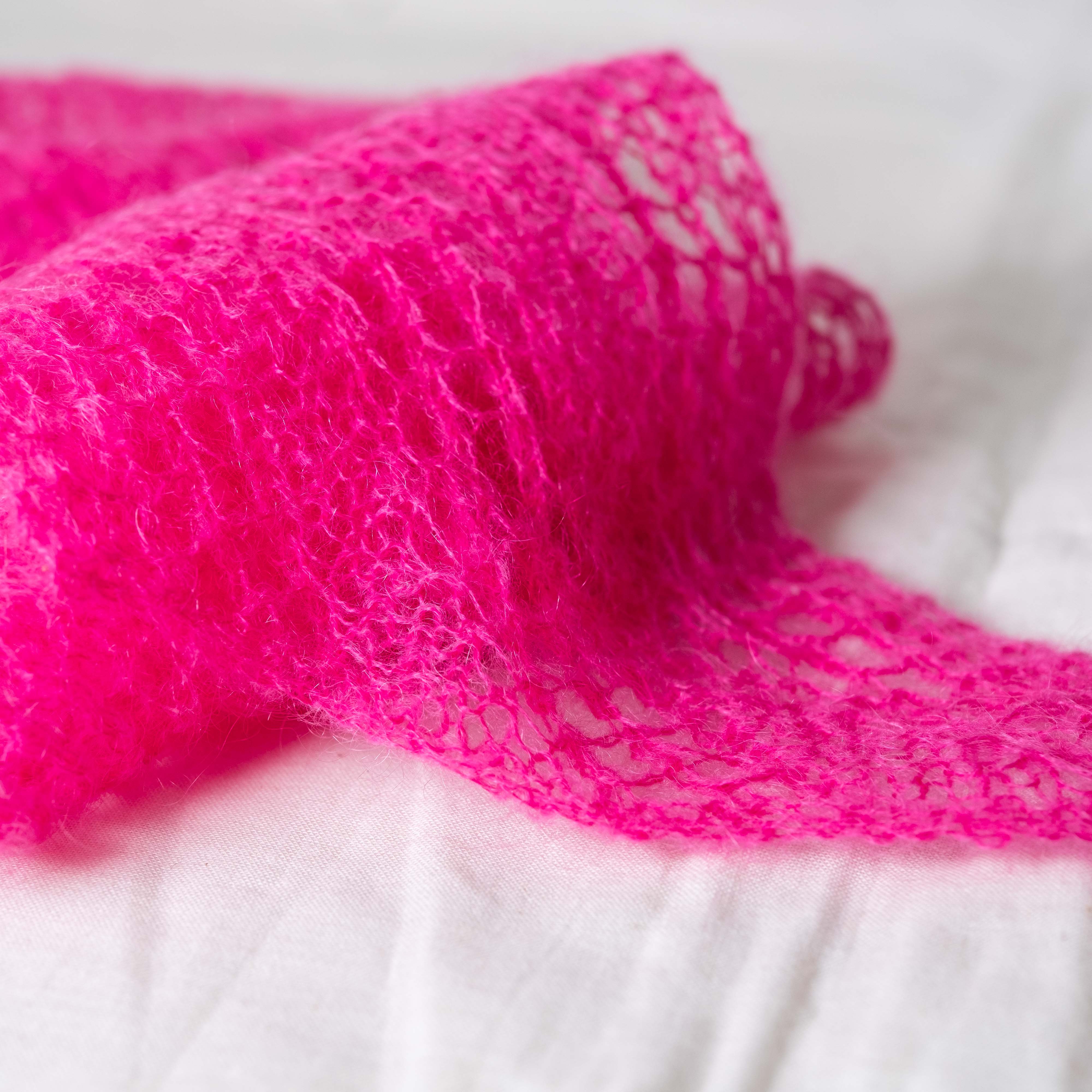 1月28日｜ande Nobu先生とFLUORITEで編む、こもれびスカーフワークショップ