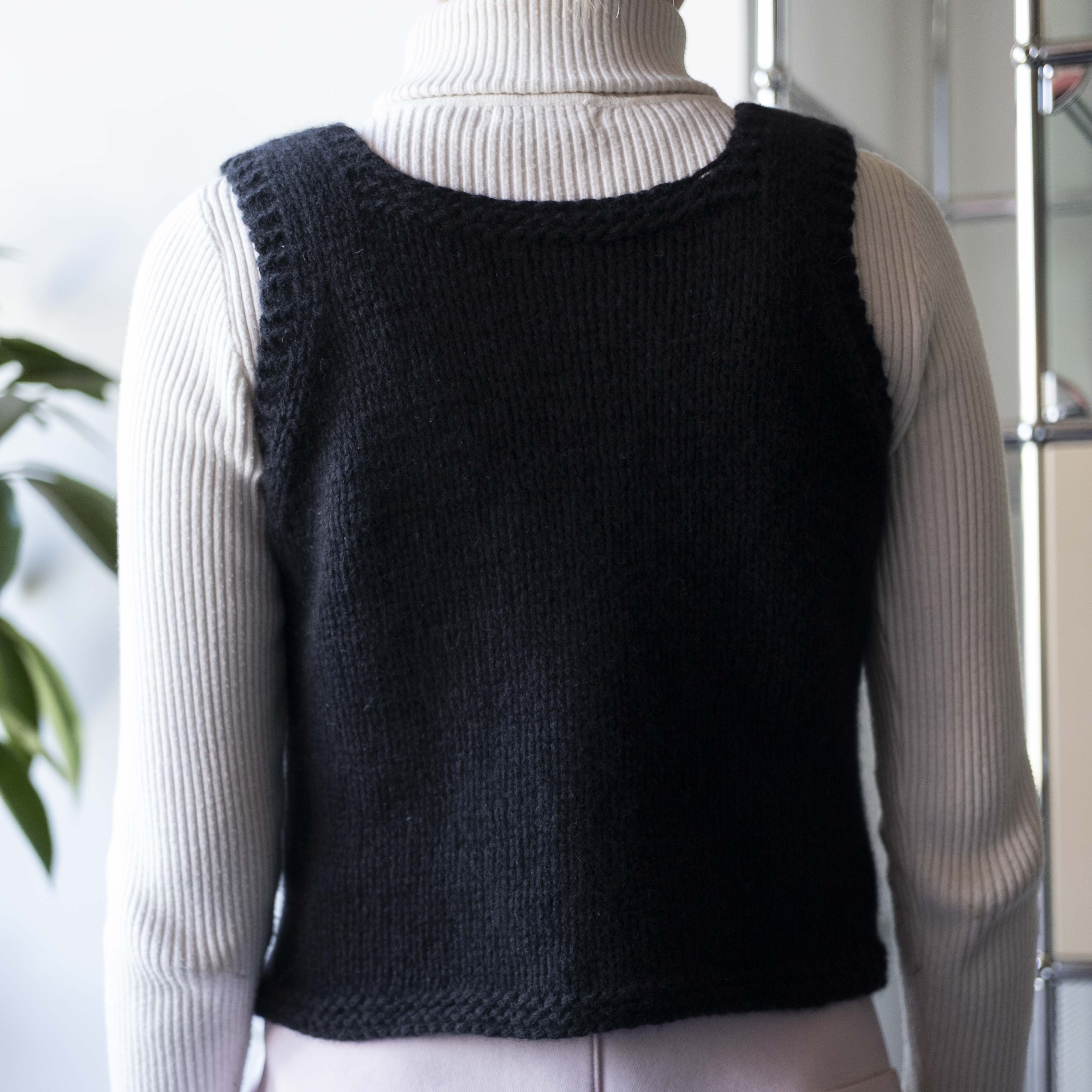 [Pattern] Vanilla V-neck Vest [PDF]
