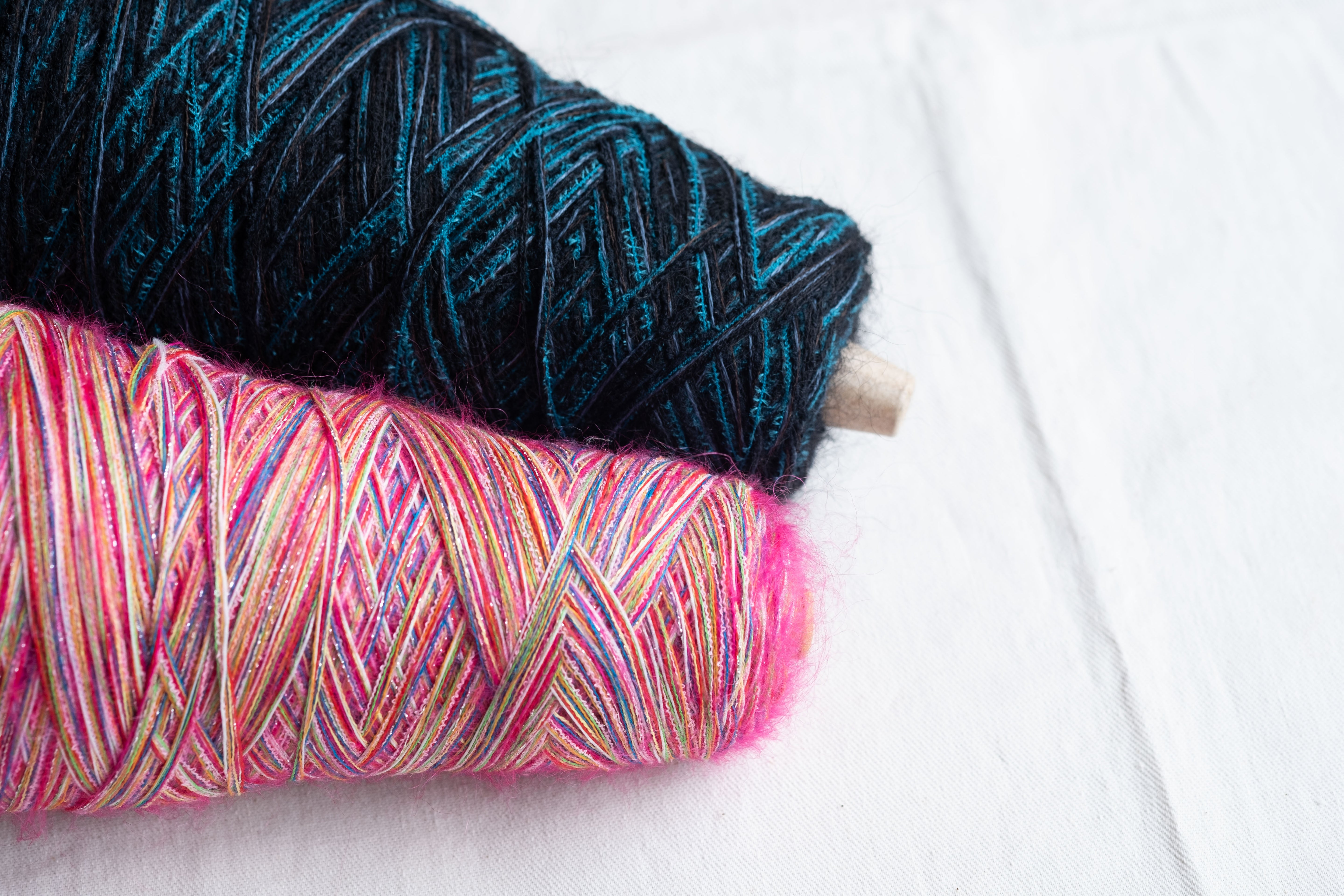 &lt;Valentine Series vol.2&gt; MOFUT (mohair blend sock yarn)