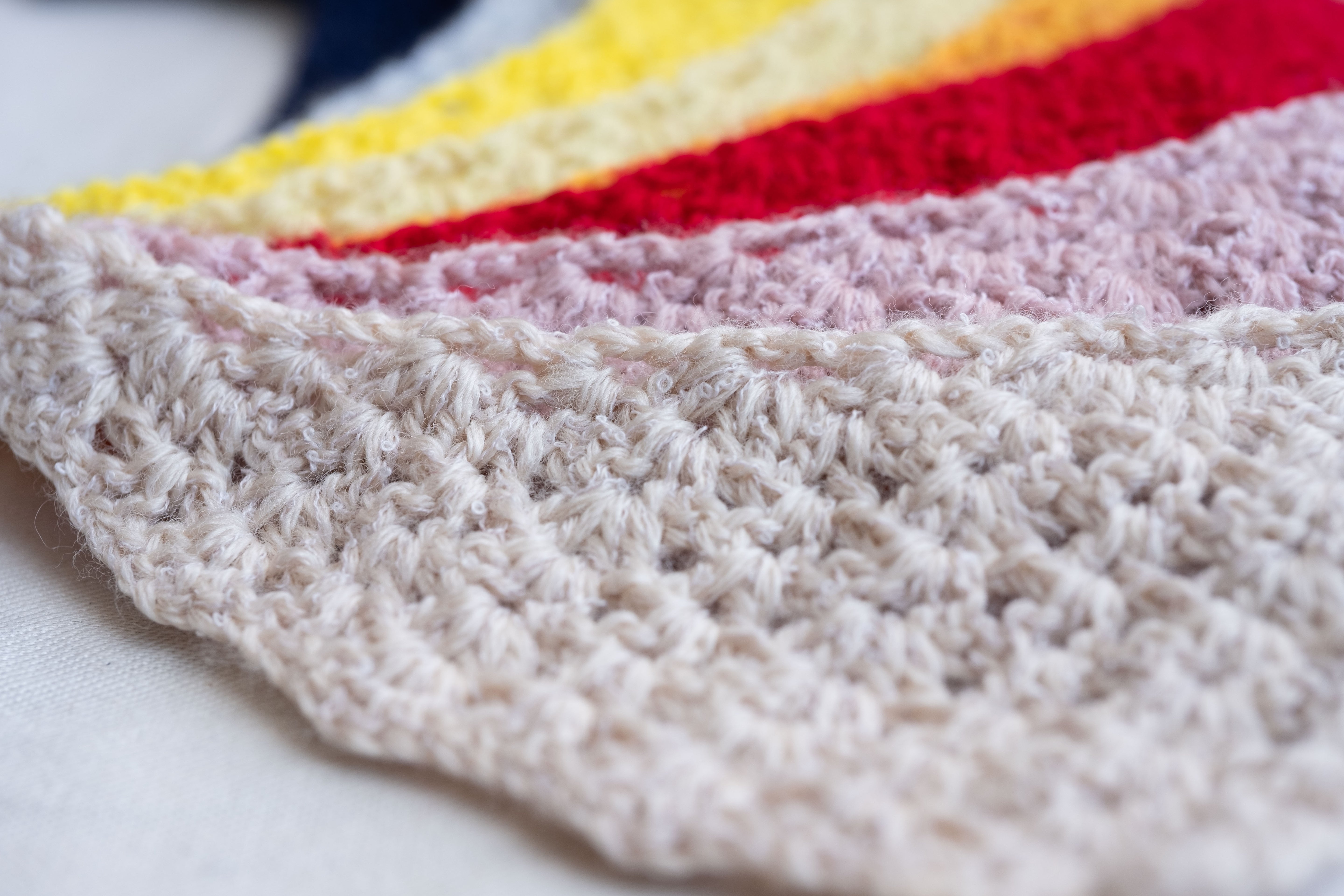 [Pattern] Yuzuki Shawl by Aki Kasaishi [PDF]