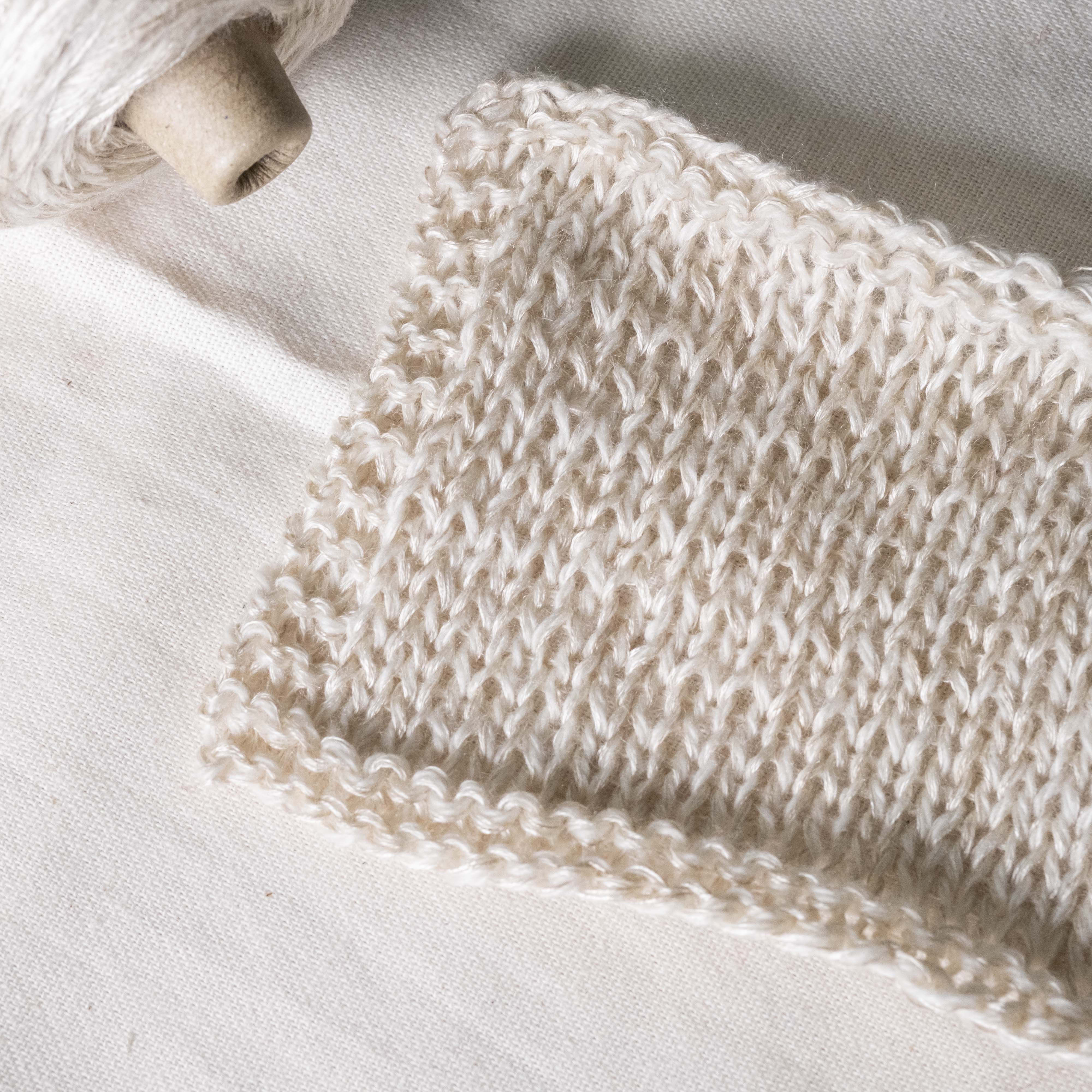 Meringue Piano (Silk Cashmere) (ITORICOT Concept Yarn)
